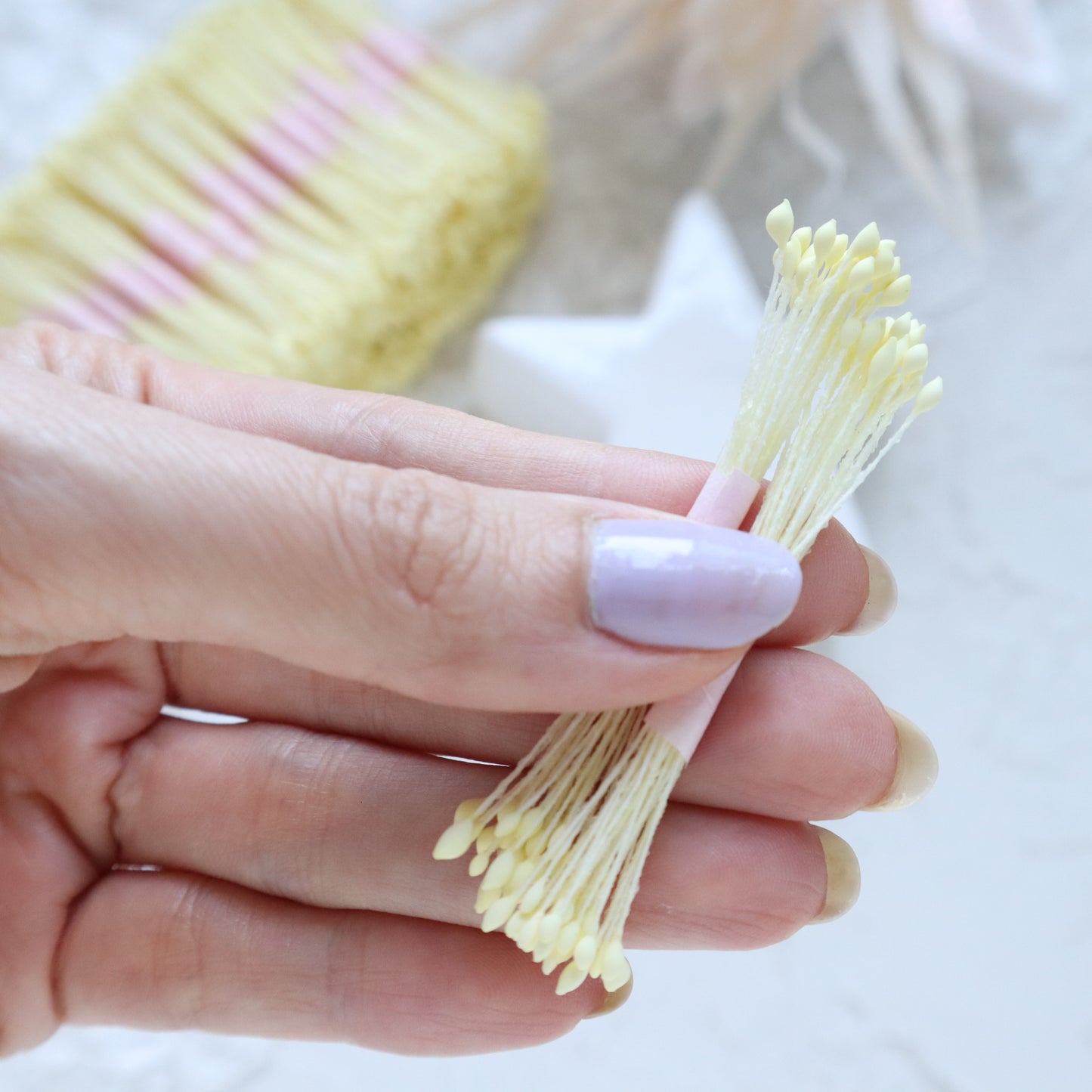 Thai flower stamens 2 mm 2500 pcs (5000 head) - Luxy Kraft
