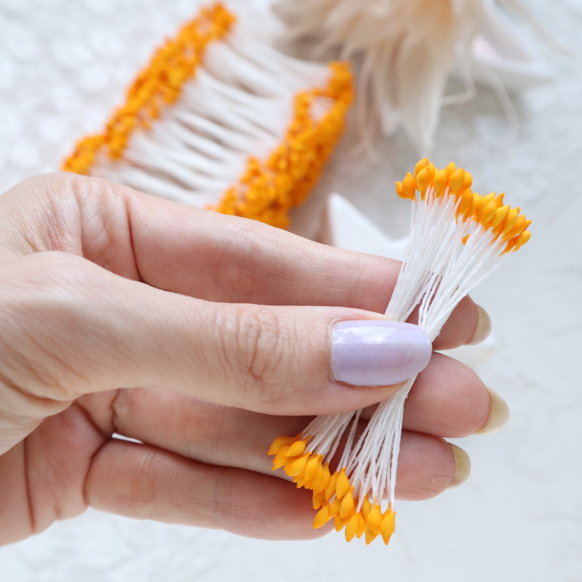 Thai flower stamens 2.5 mm 2500 pcs (5000 head) - Luxy Kraft