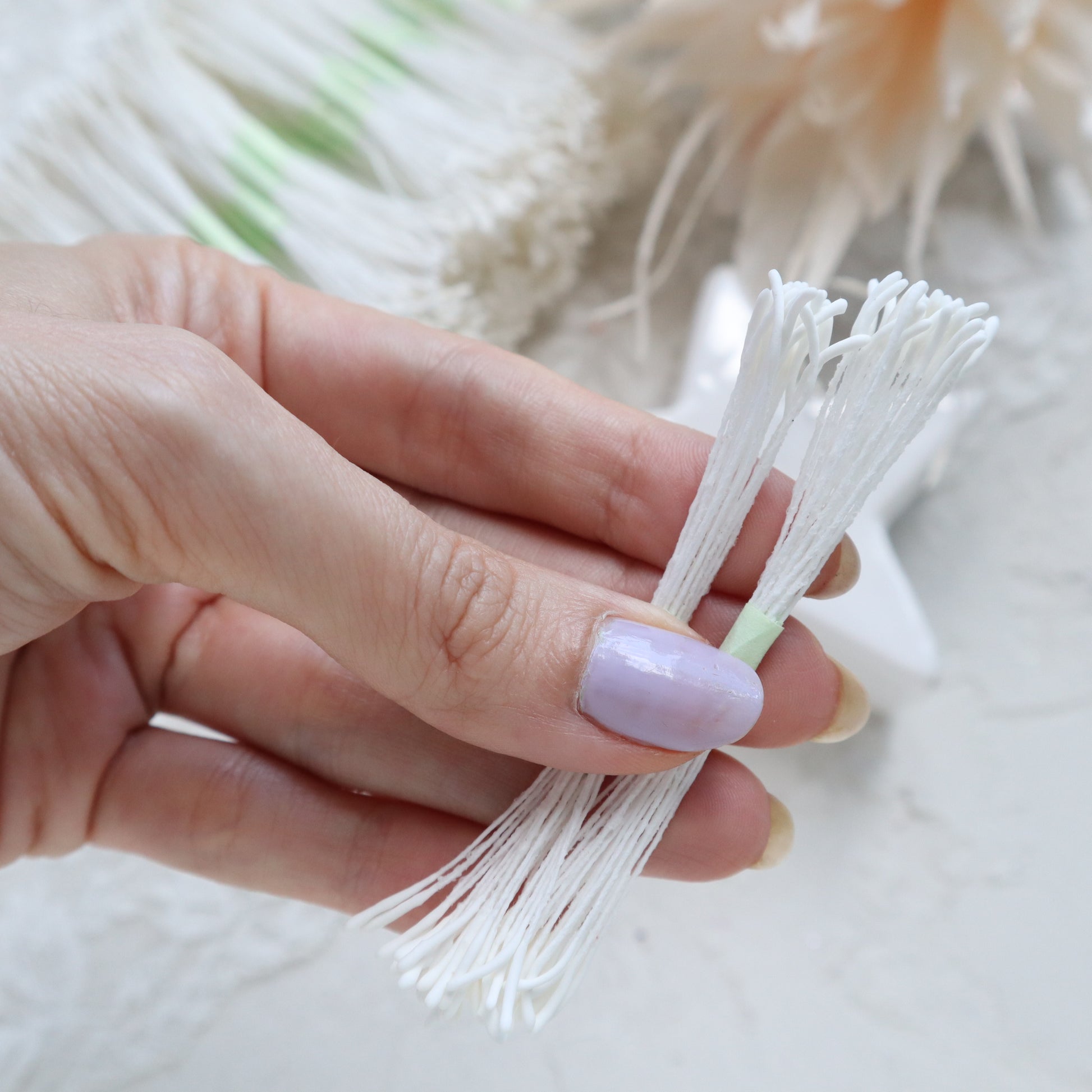 Thai flower stamens 2 mm 2500 pcs (5000 head) - Luxy Kraft
