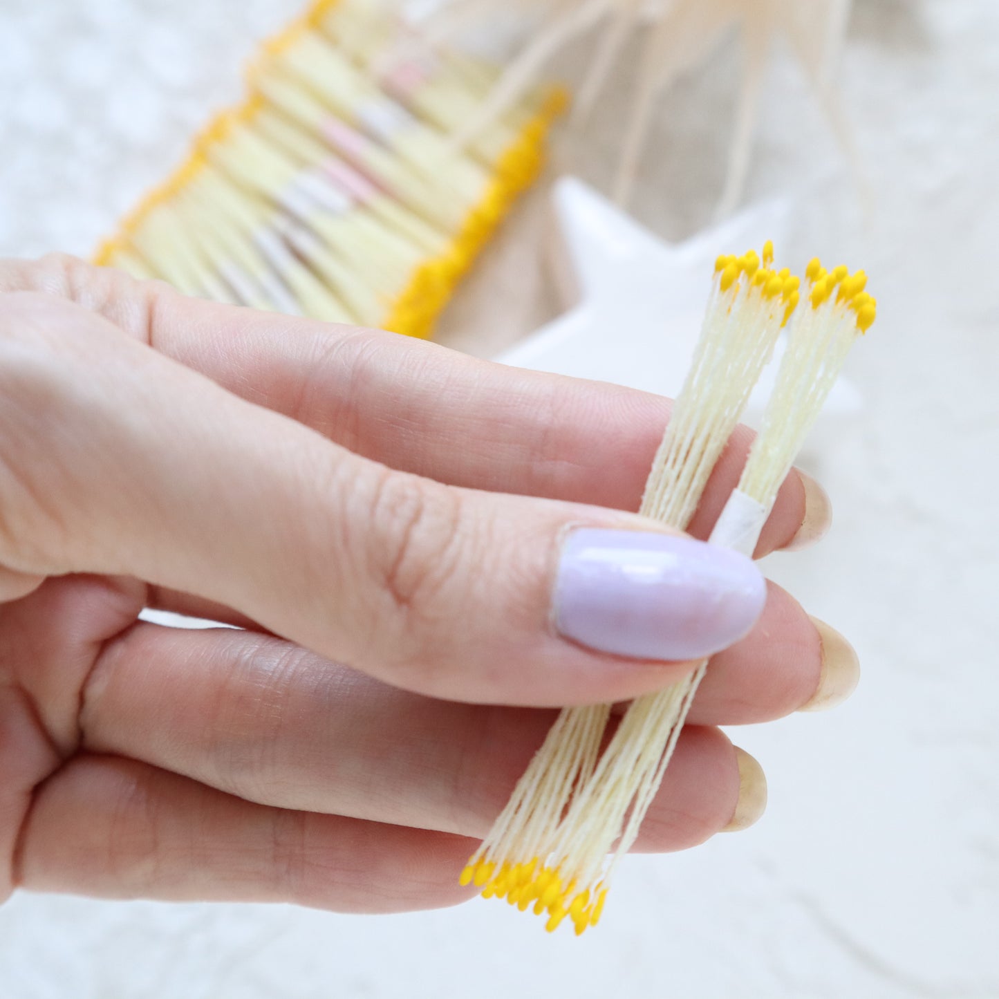 Thai flower stamens 2 mm 2500 pcs (5000 head) - Luxy Kraft