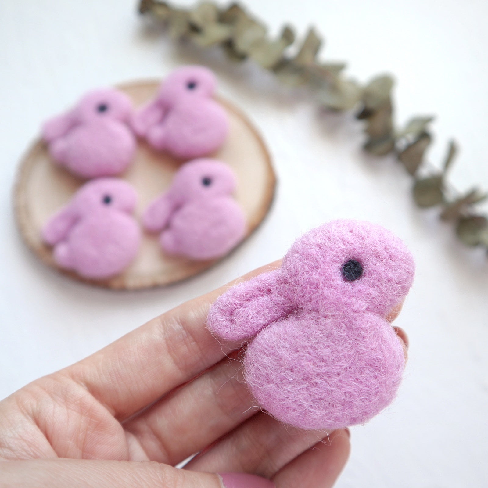 100% Wool needle felt Bunny Rabbit forest animal 4.5 cm 1 pcs - Luxy Kraft