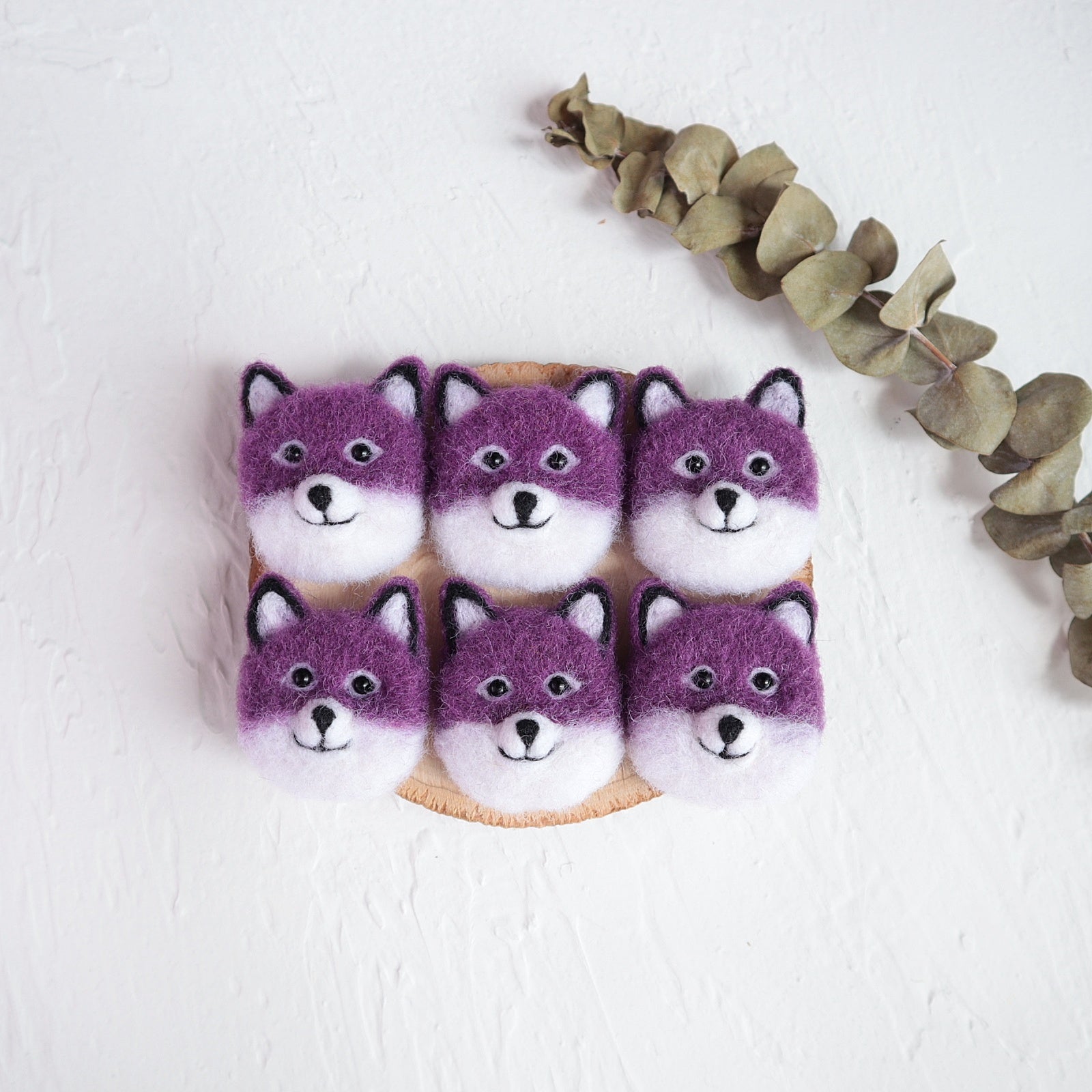 100% Wool needle felt Purple Dog Fox Forest Animals 3.7 cm - Luxy Kraft