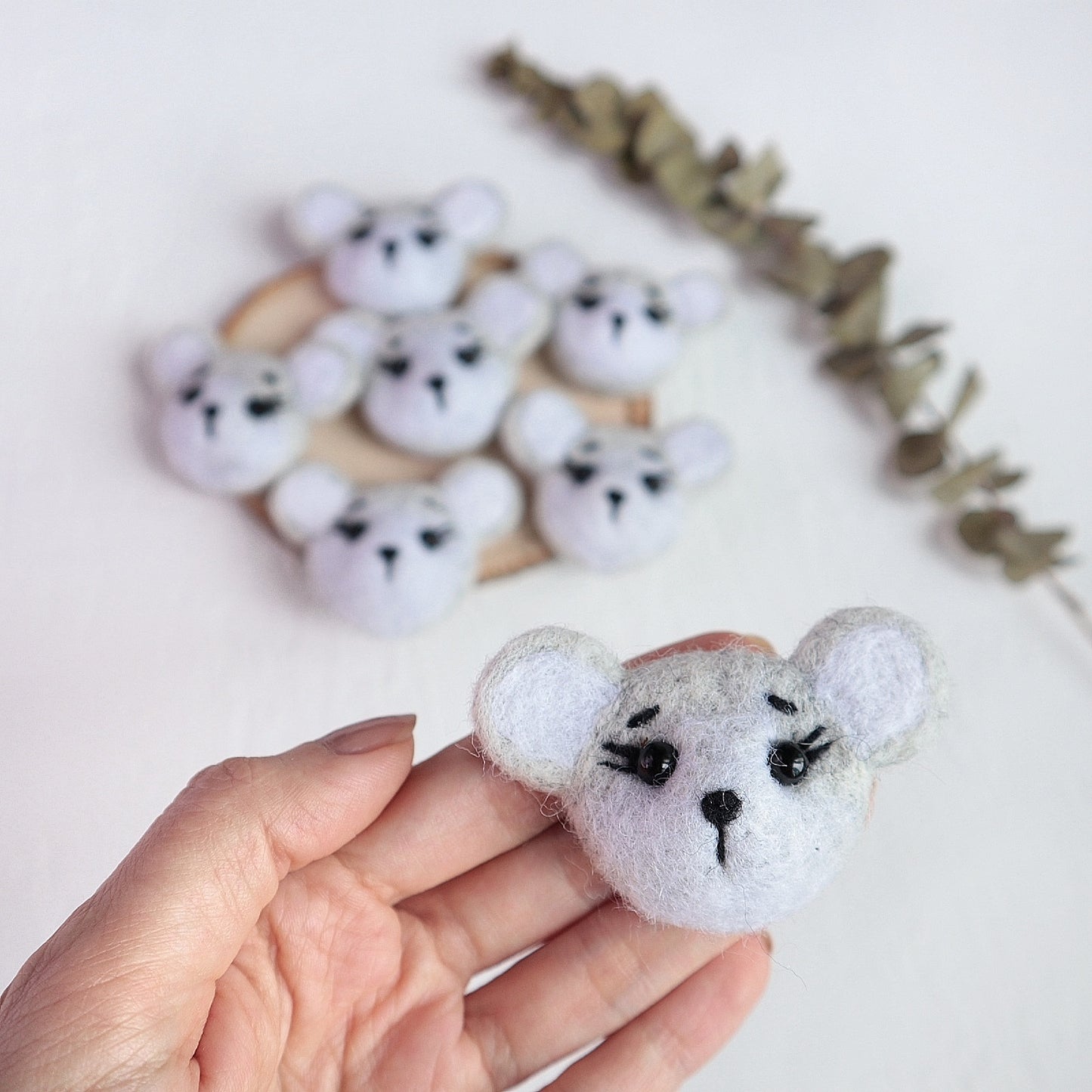 100% Wool needle felt Mouse Forest Animals 4 cm - Luxy Kraft
