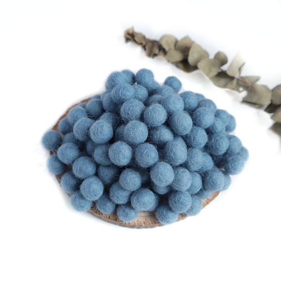 1 cm 100 pcs Blue Felt Pom Poms Felt Balls for making garland, Felt flowers - Luxy Kraft
