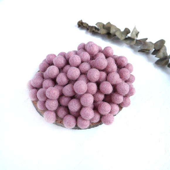 1 cm 100 pcs Dusty Rose Felt Pom Poms Felt Balls for making garland, Felt flowers - Luxy Kraft