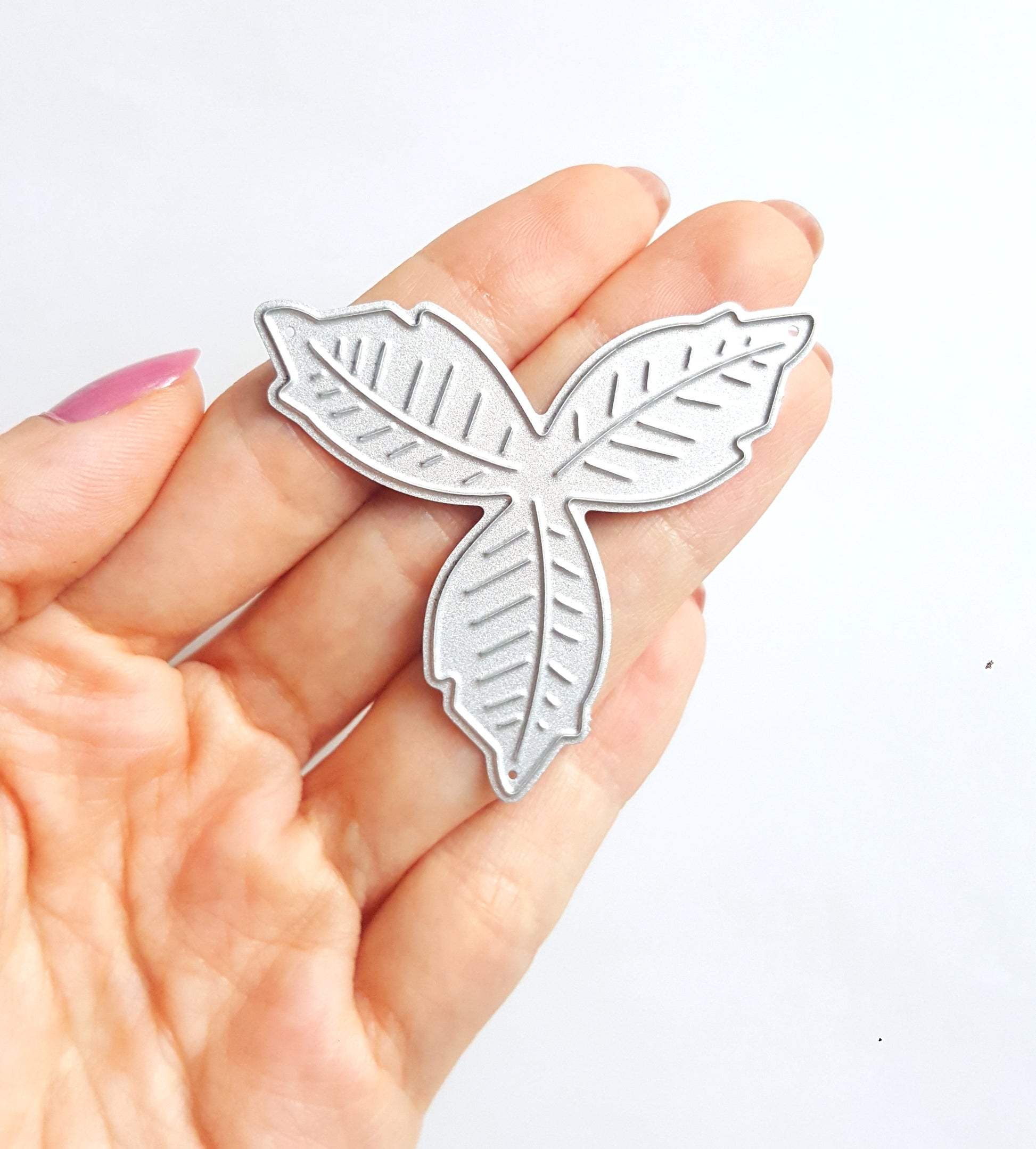 CHRISTMAS FLOWER LEAF CUTTING DIE 5.5x5 CM - Luxy Kraft
