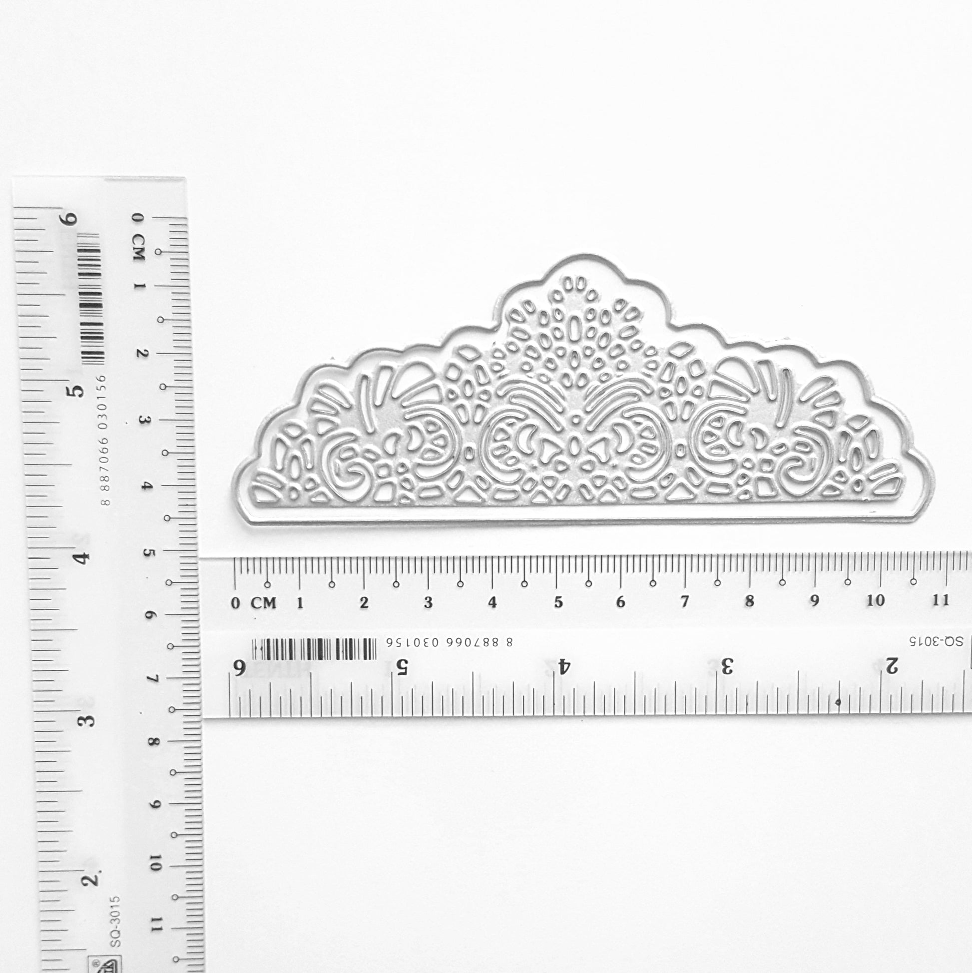 TIARA ENVELOPE CUTTING DIES - Luxy Kraft