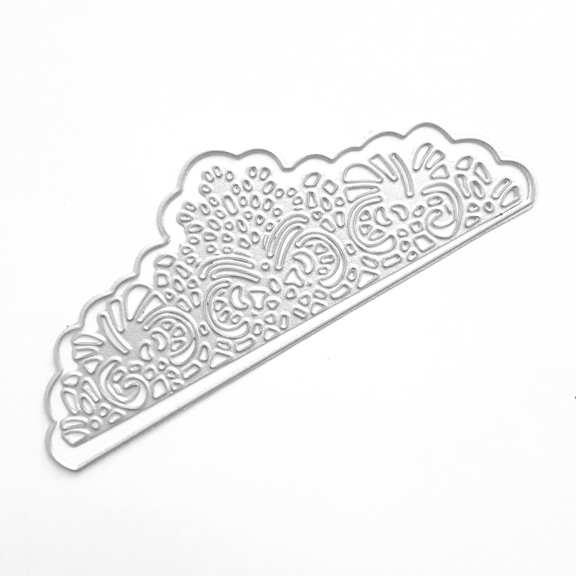 TIARA ENVELOPE CUTTING DIES - Luxy Kraft