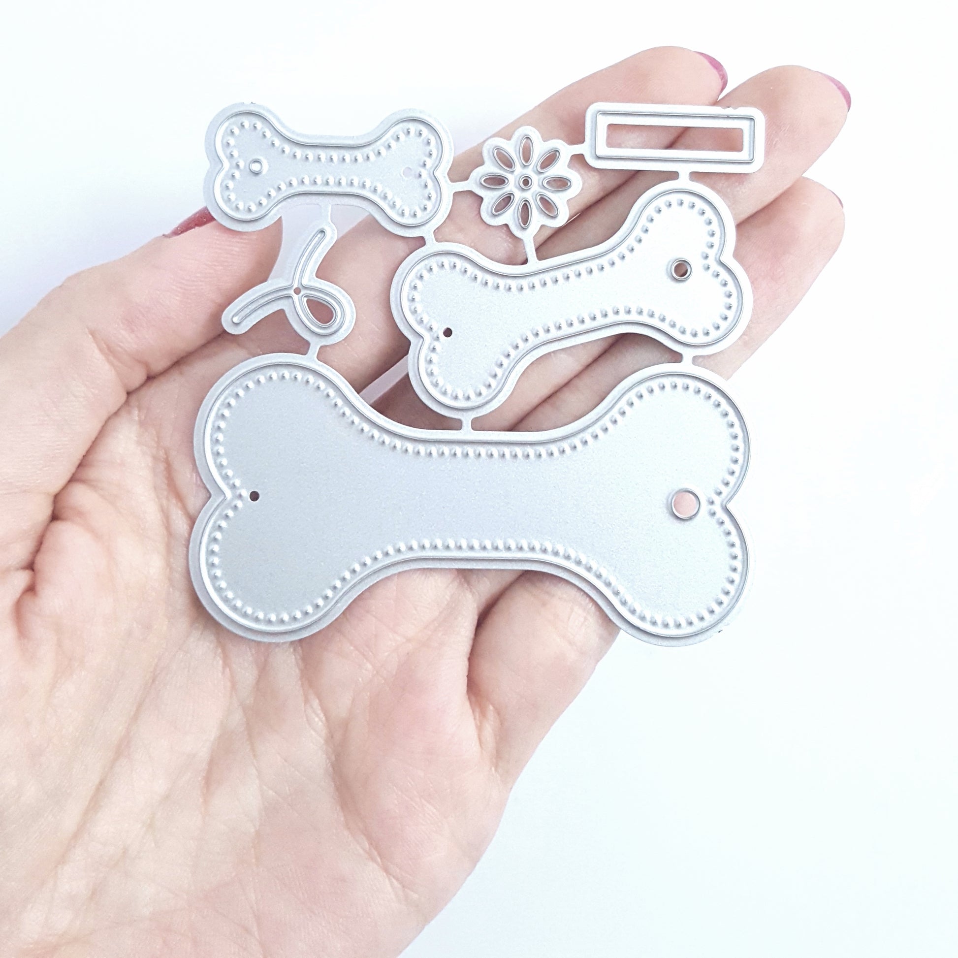 TAGS BONES CUTTING DIES SET 6 PCS - Luxy Kraft