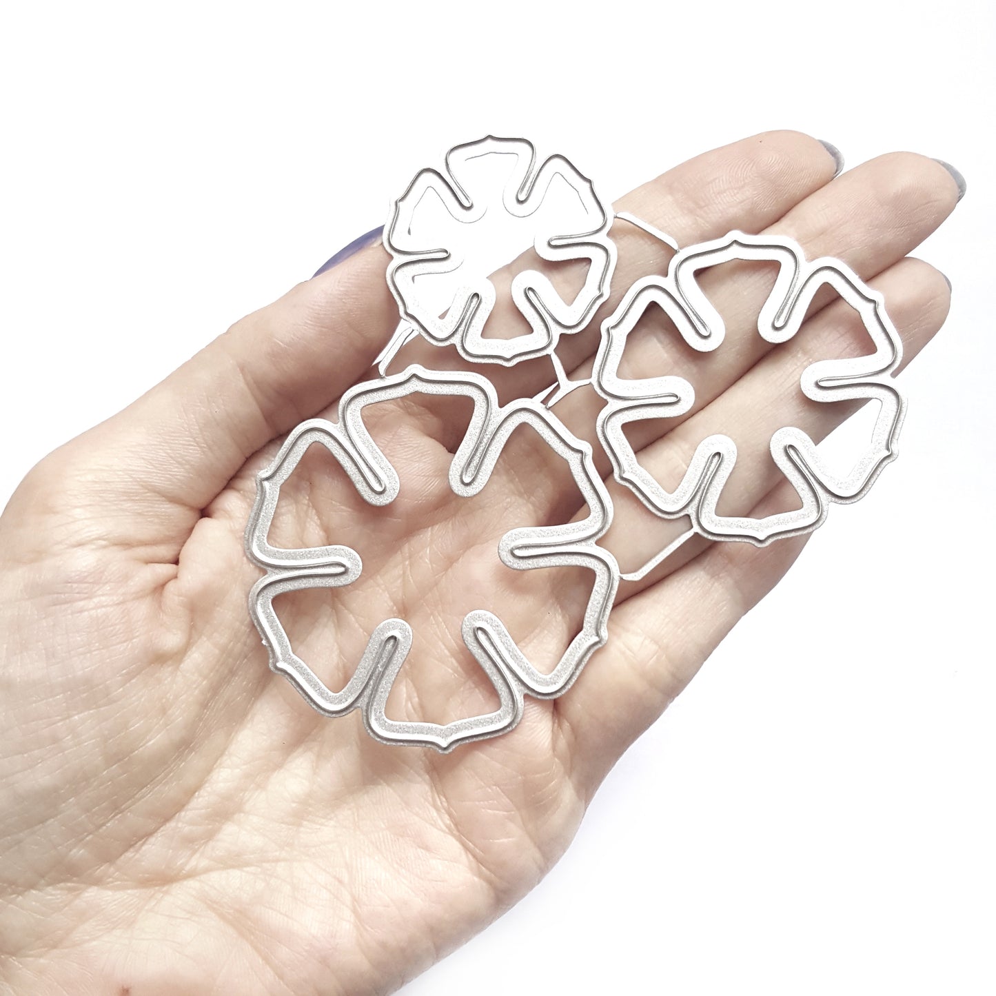 FLOWERS CUTTING DIES SET 3 PCS SET - Luxy Kraft