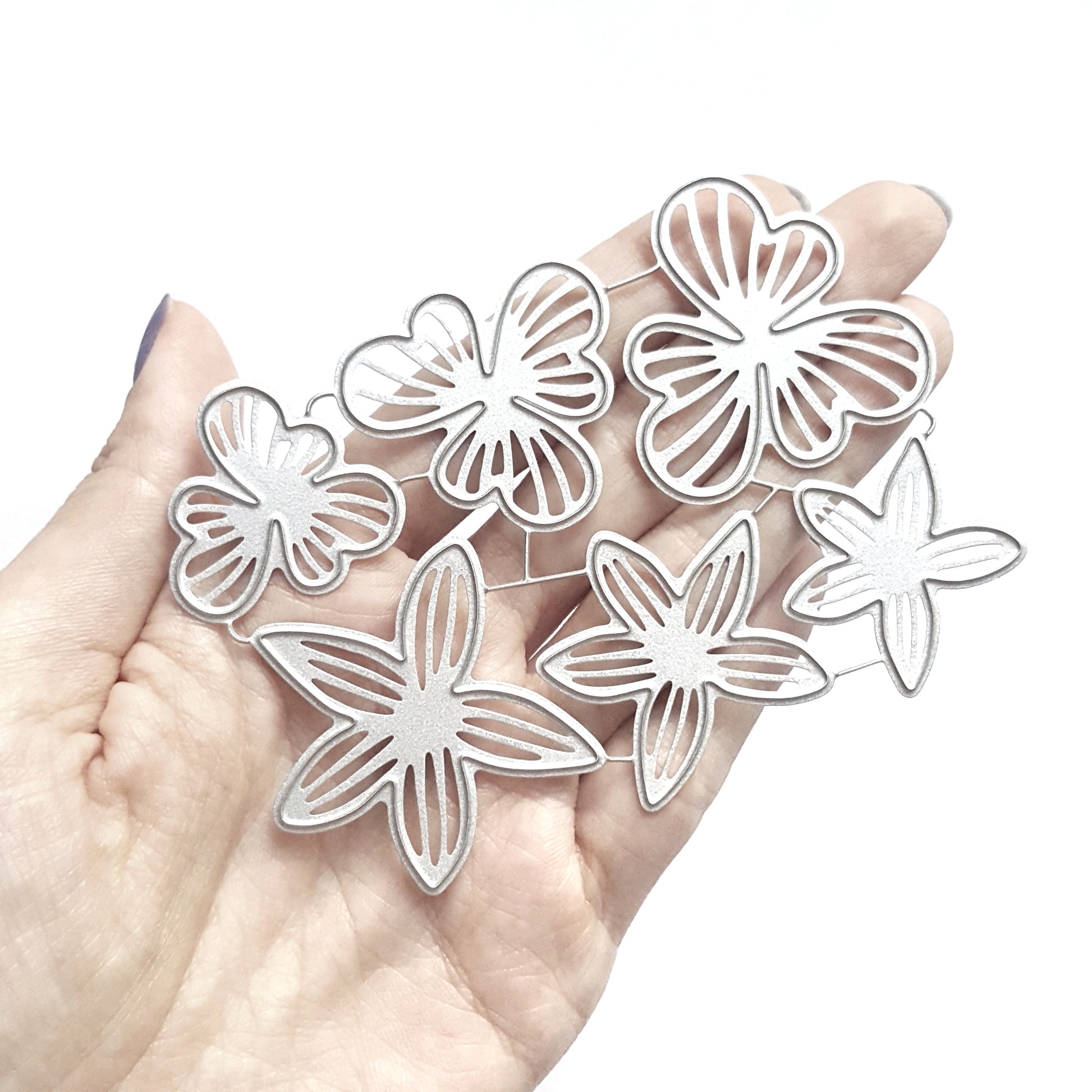 FLOWER CUTTING DIES 6 PCS SET - Luxy Kraft