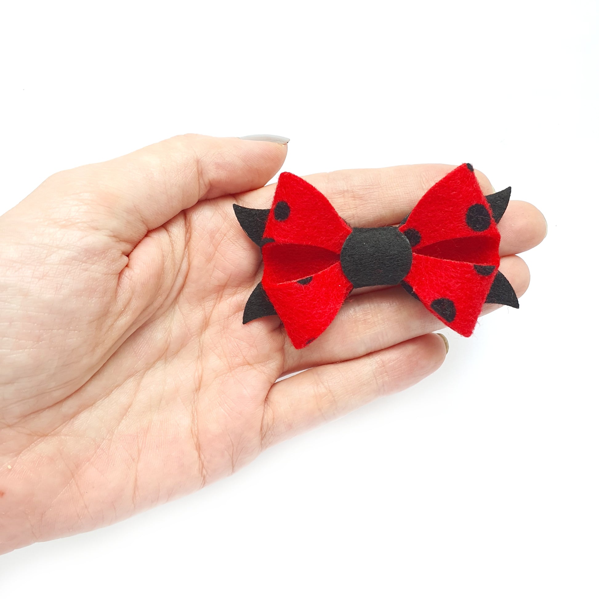 BOW CUTTING DIES - Luxy Kraft