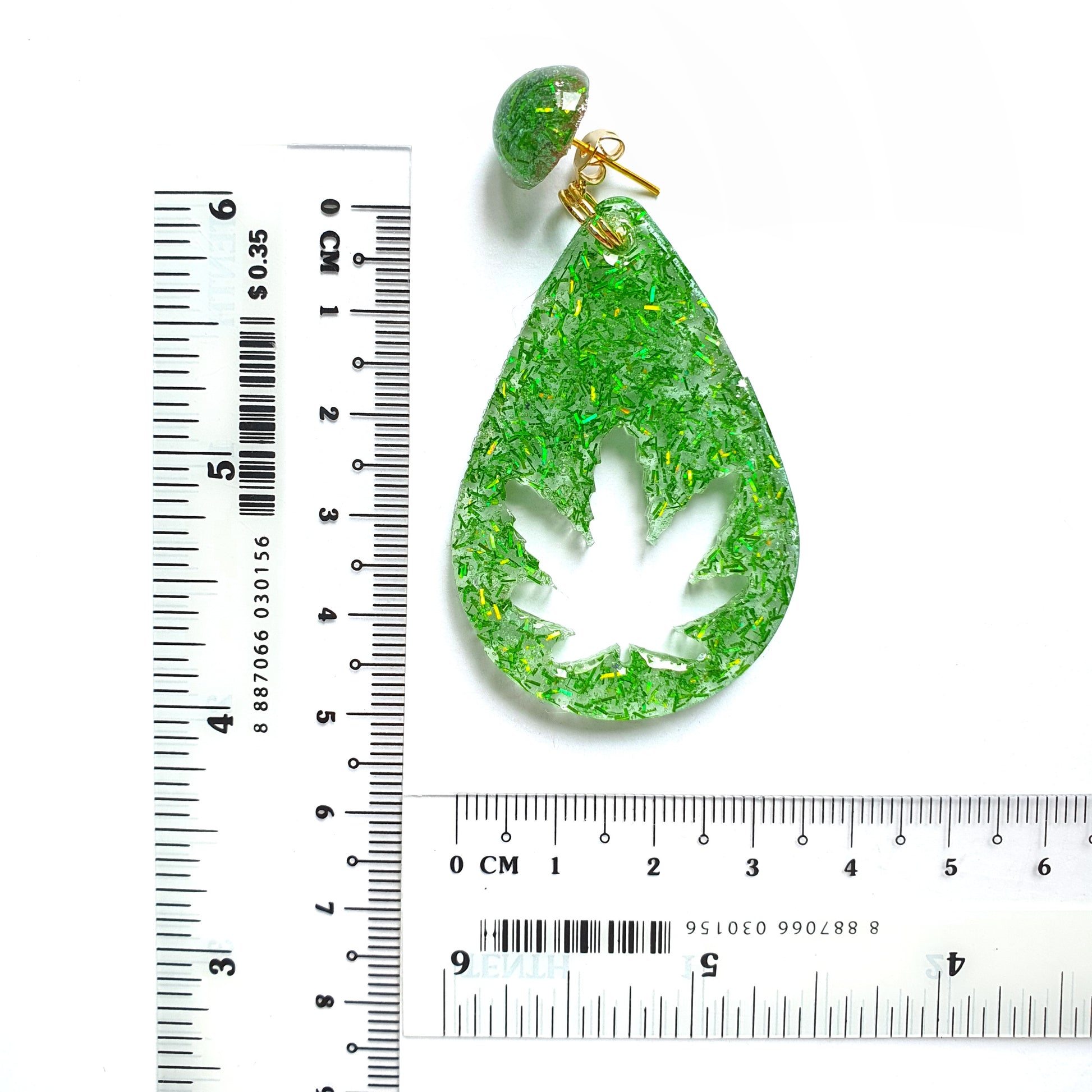 Earring molds Cannabis Marihuana leaf silicone mold for epoxy and resin - Luxy Kraft