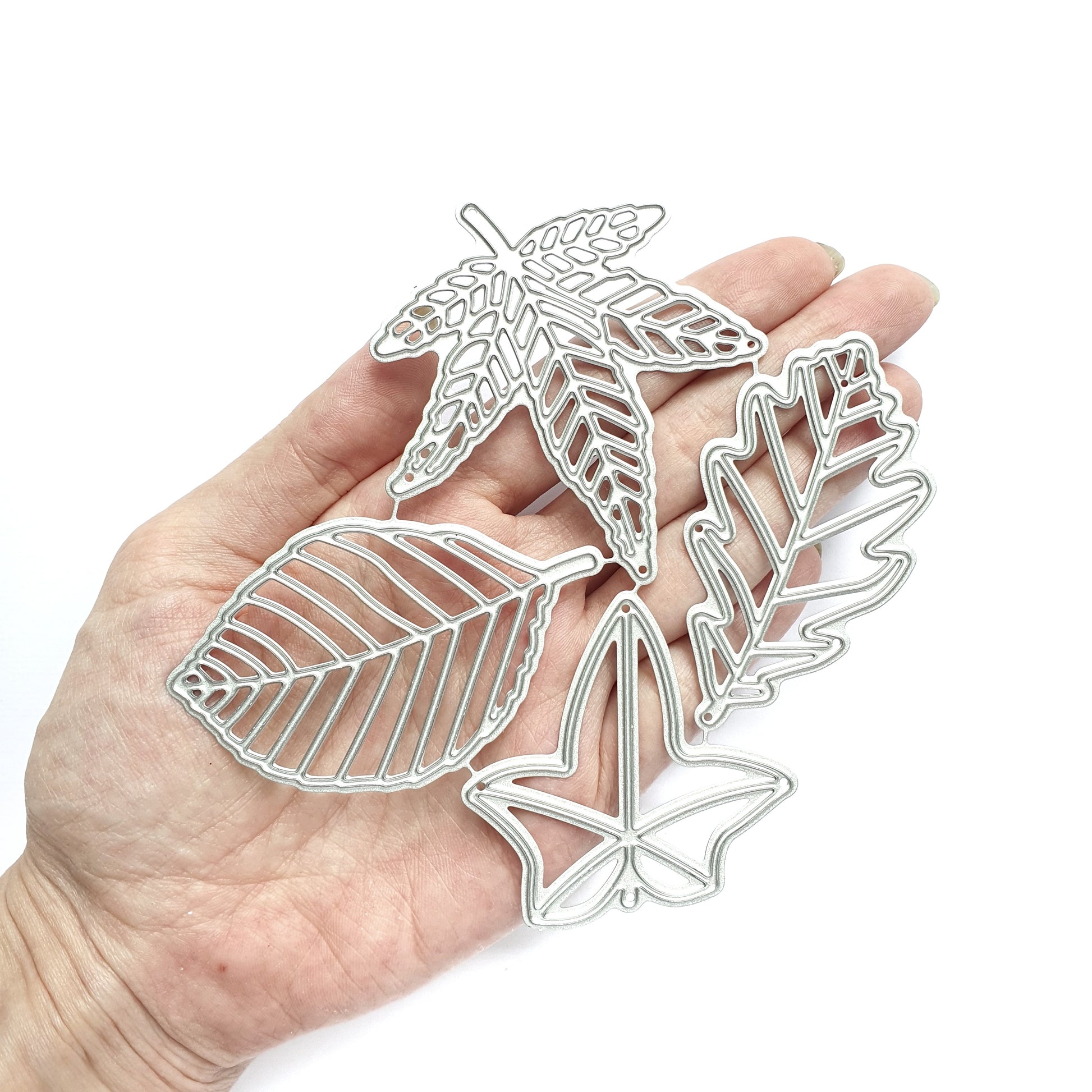 3D Leaves Acorn Metal Cutting Dies 4 Pcs set - Luxy Kraft