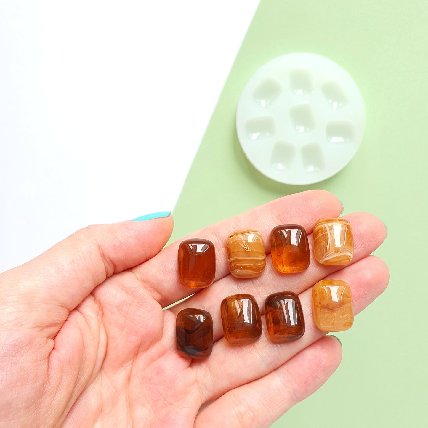 Silicone earrings mold for resin and epoxy for 8 cabochons