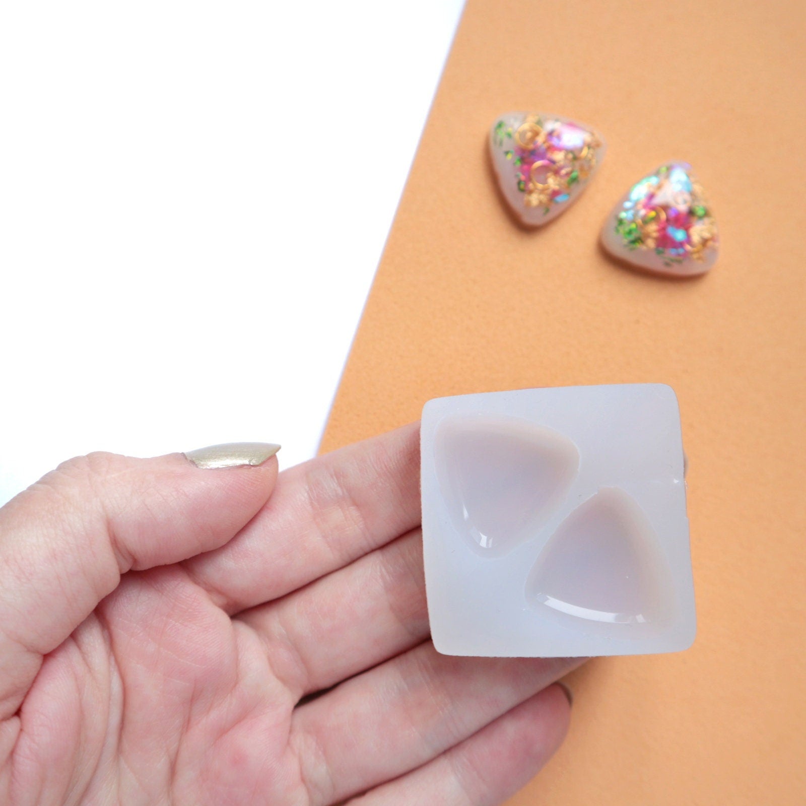 Silicone earrings mold "Triangle" mould for resin and epoxy - Luxy Kraft