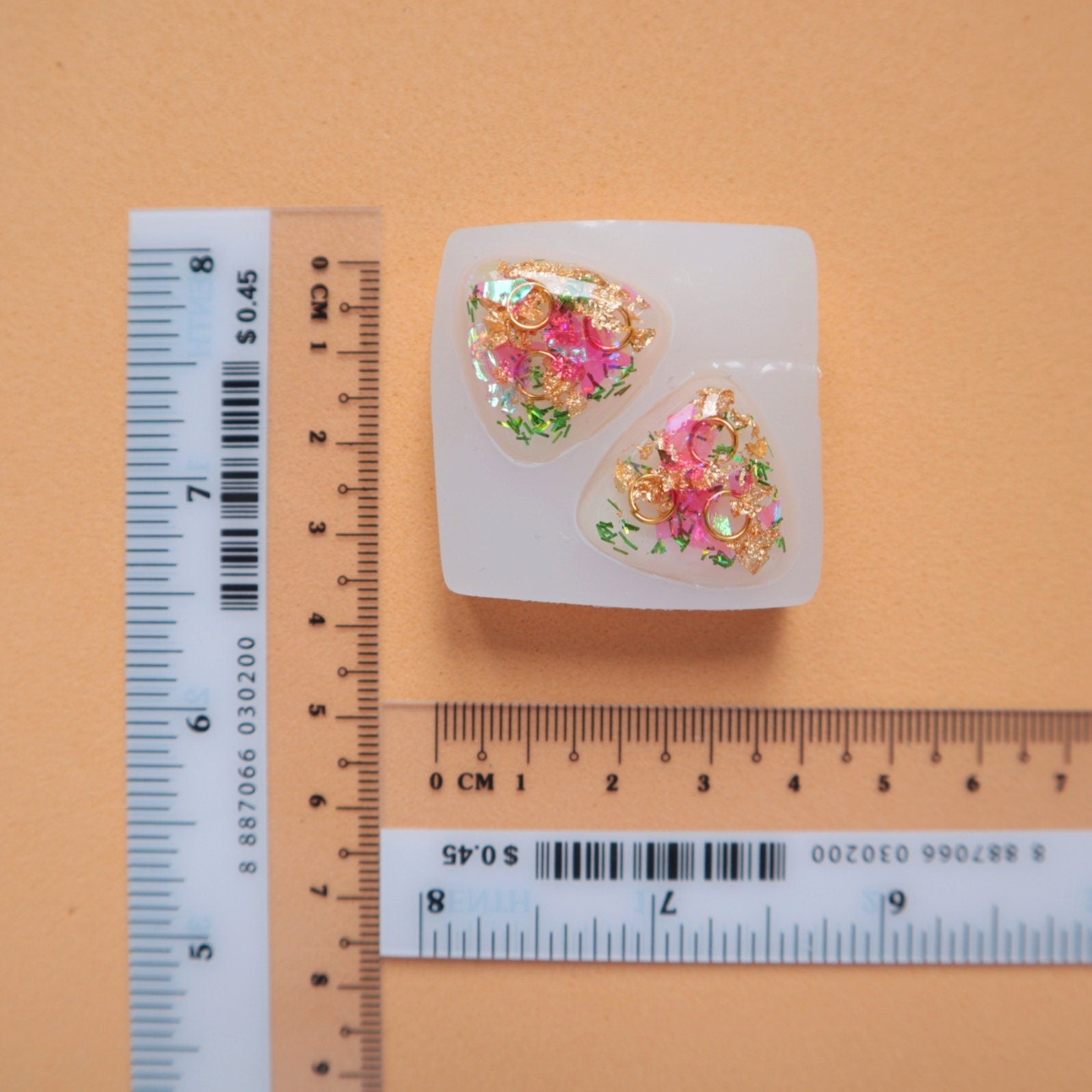Silicone earrings mold "Triangle" mould for resin and epoxy - Luxy Kraft