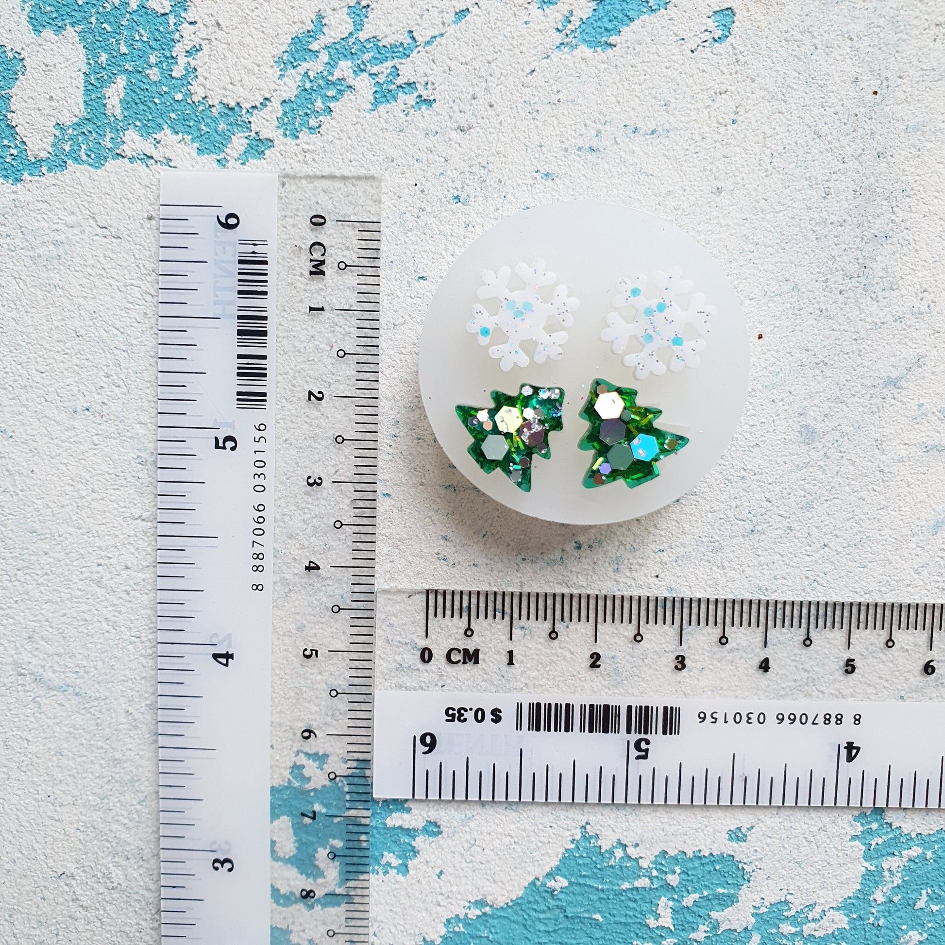 Silicone earrings mold "Christmas"  for resin and epoxy mould for jewelry "Christmas tree, Snowflake" for stud earrings - Luxy Kraft