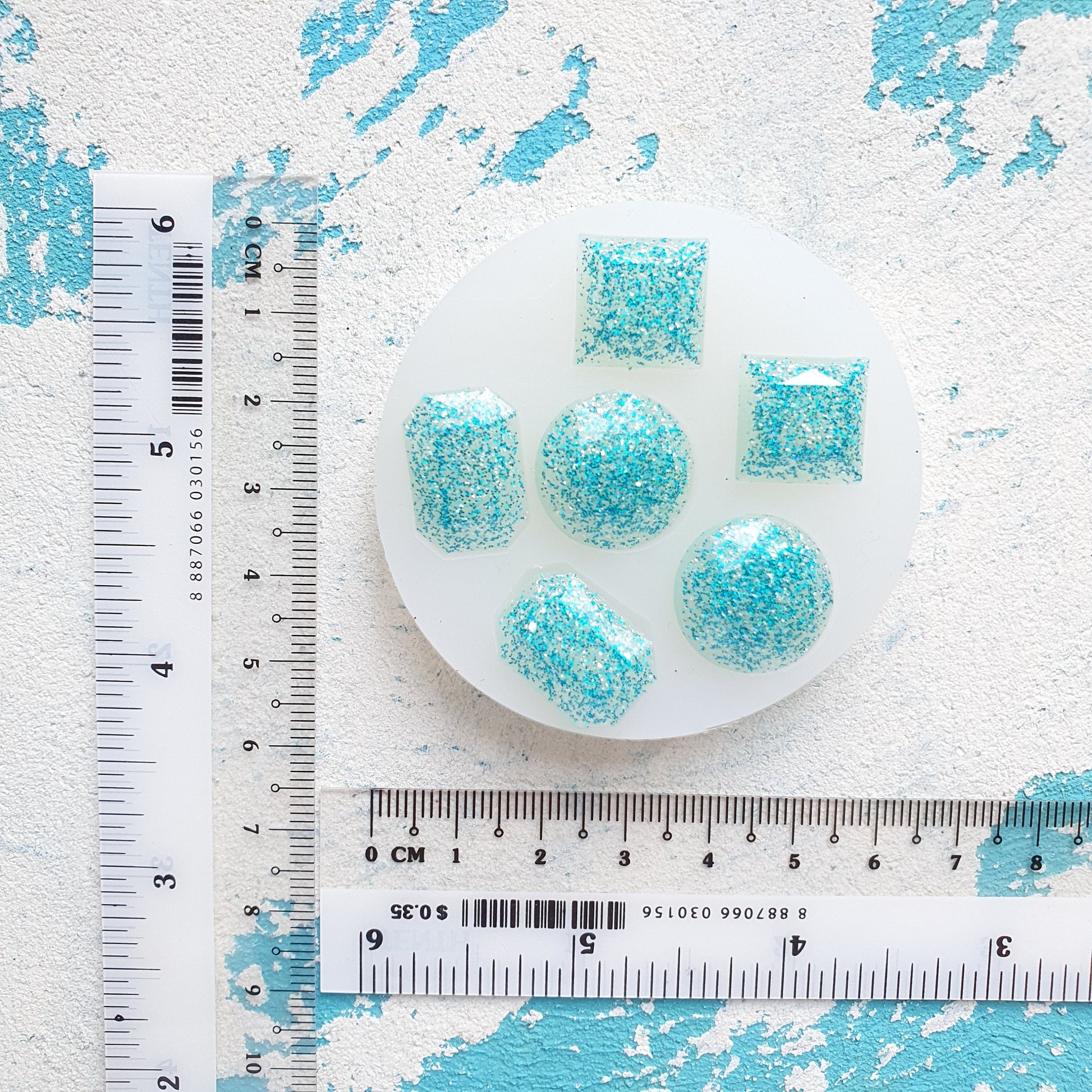Silicone earrings mold for resin and epoxy for 6 cabochons Mould for Stud earrings - Luxy Kraft