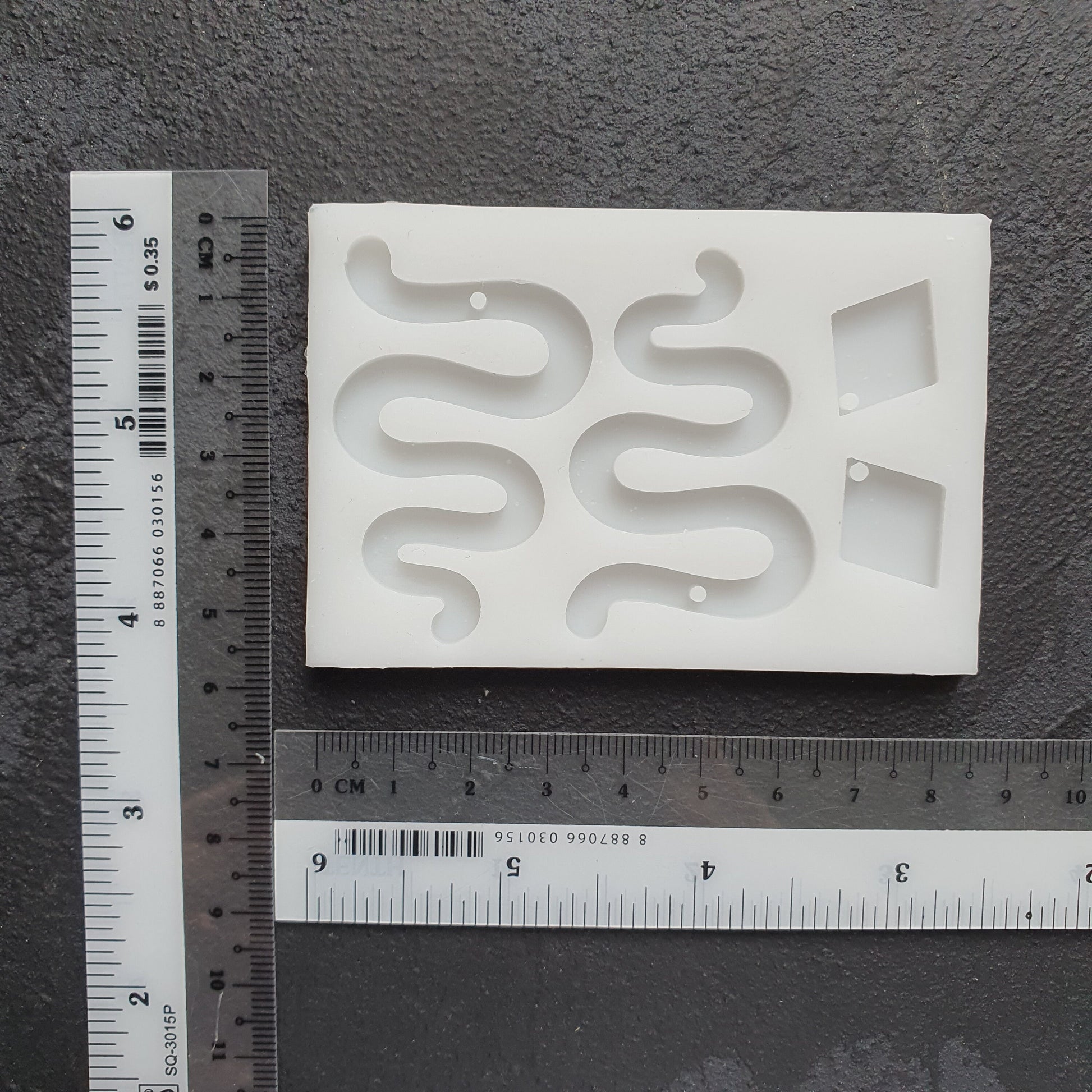 Snake Silicone earring mold Jewelry Resin mould for resin and epoxy