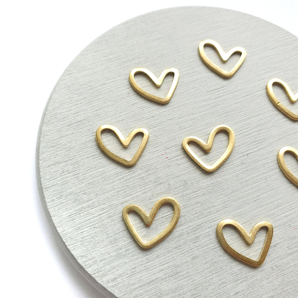 20 pcs Heart shape Earrings components Earrings findings DIY jewelry Raw brass blanks charms Pendants - Luxy Kraft