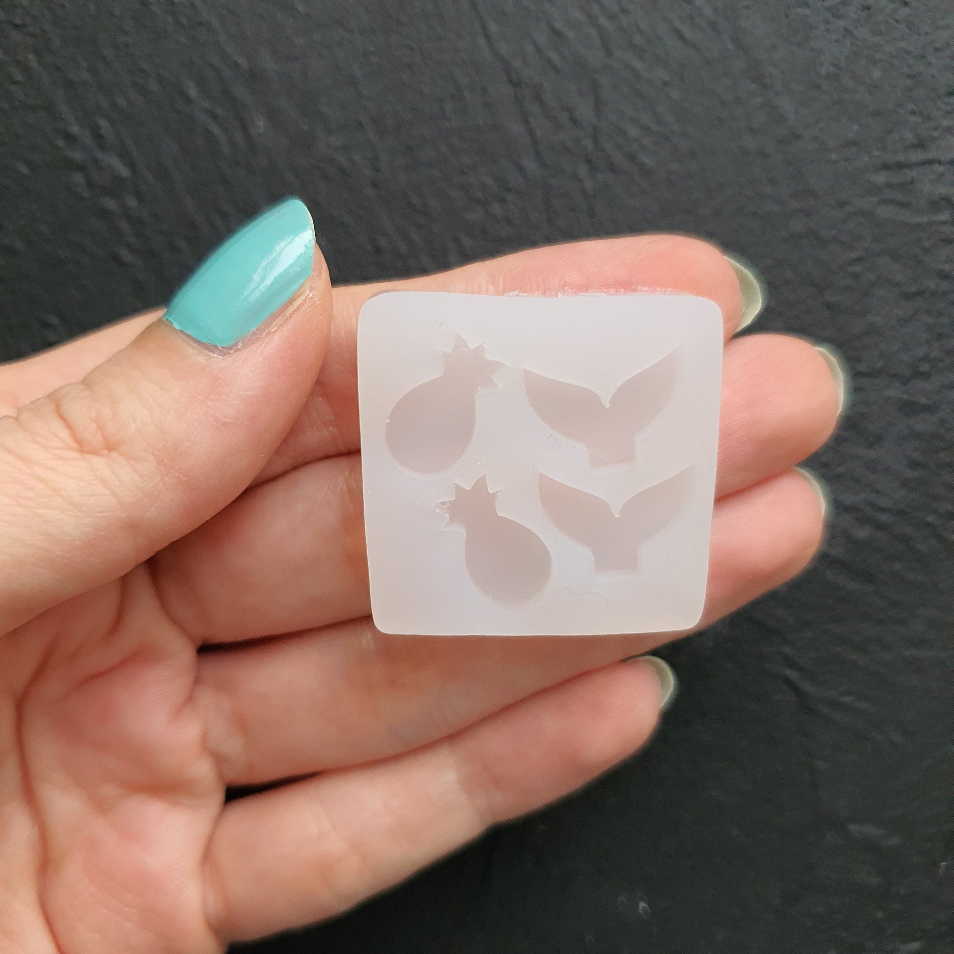 Silicone earring mold Pinapple Fin Jewelry Resin mould for resin and epoxy - Luxy Kraft