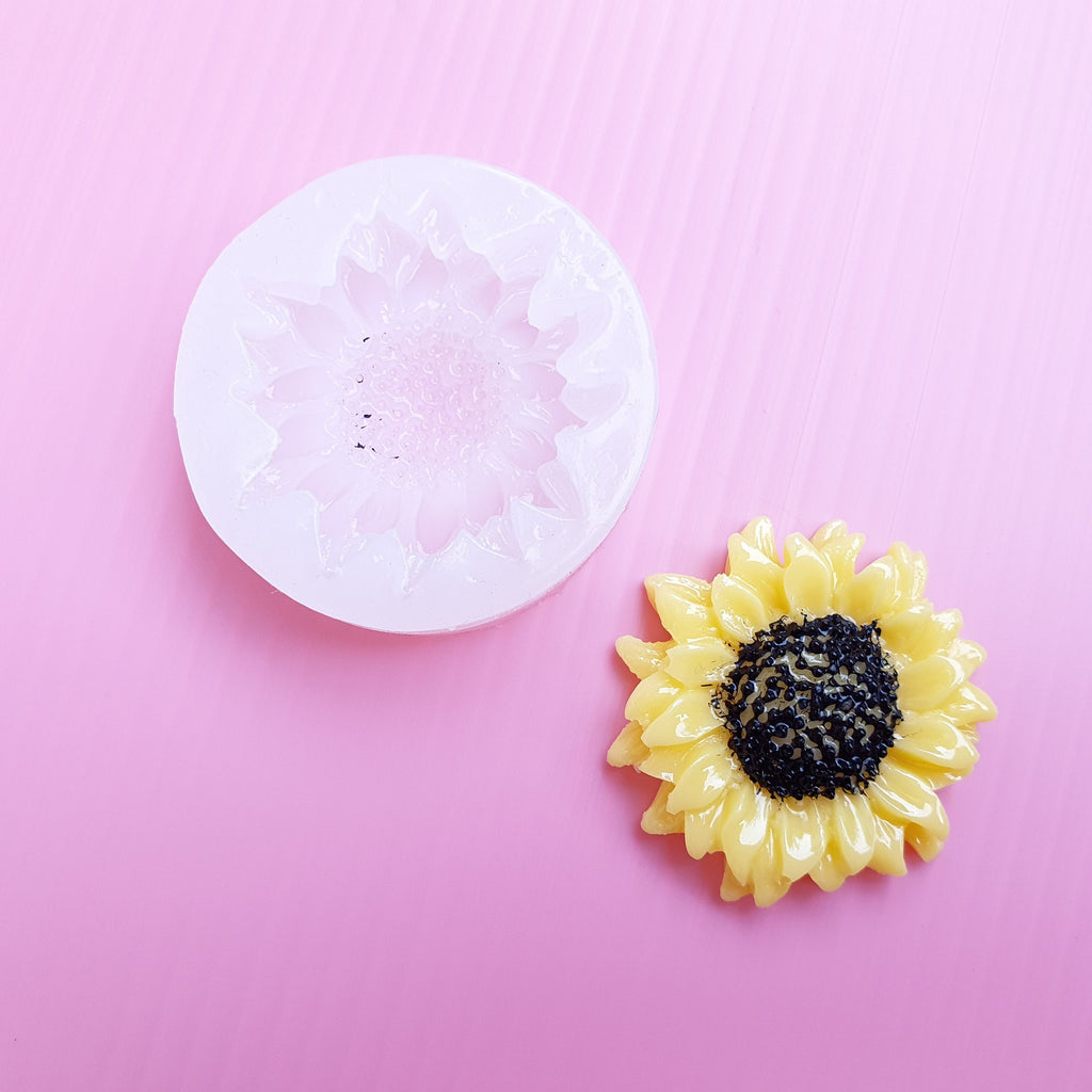 Sunflower Earring mold Silicone earrings mould for resin and epoxy 3.5 cm - Luxy Kraft