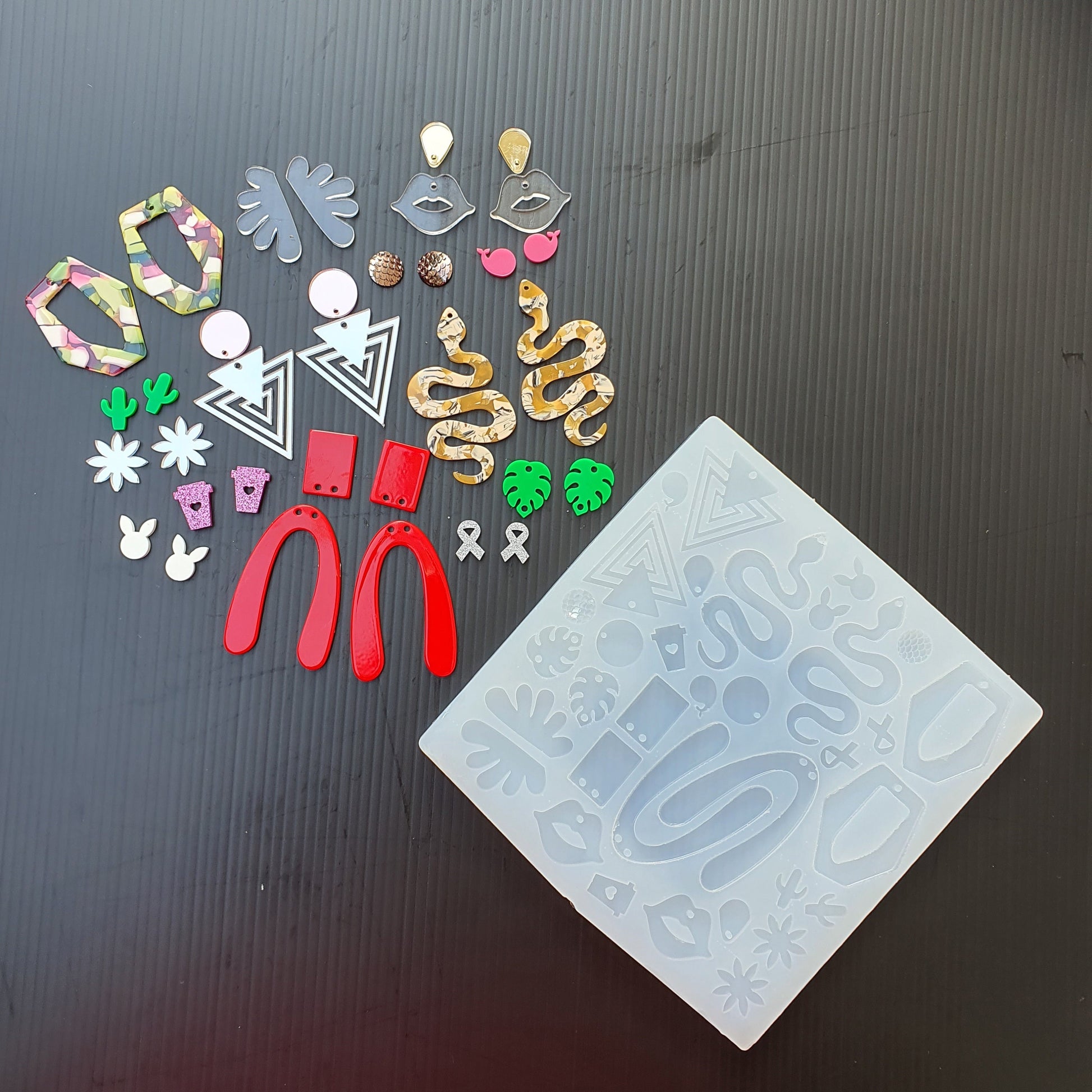 Silicone earrings Giant mold for resin and epoxy mould for 14 pairs earrings jewelry - Luxy Kraft