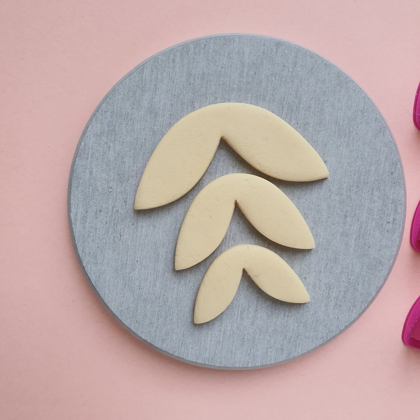 Clay cutters Polymer clay tools "Leaves" earrings cutters - Luxy Kraft