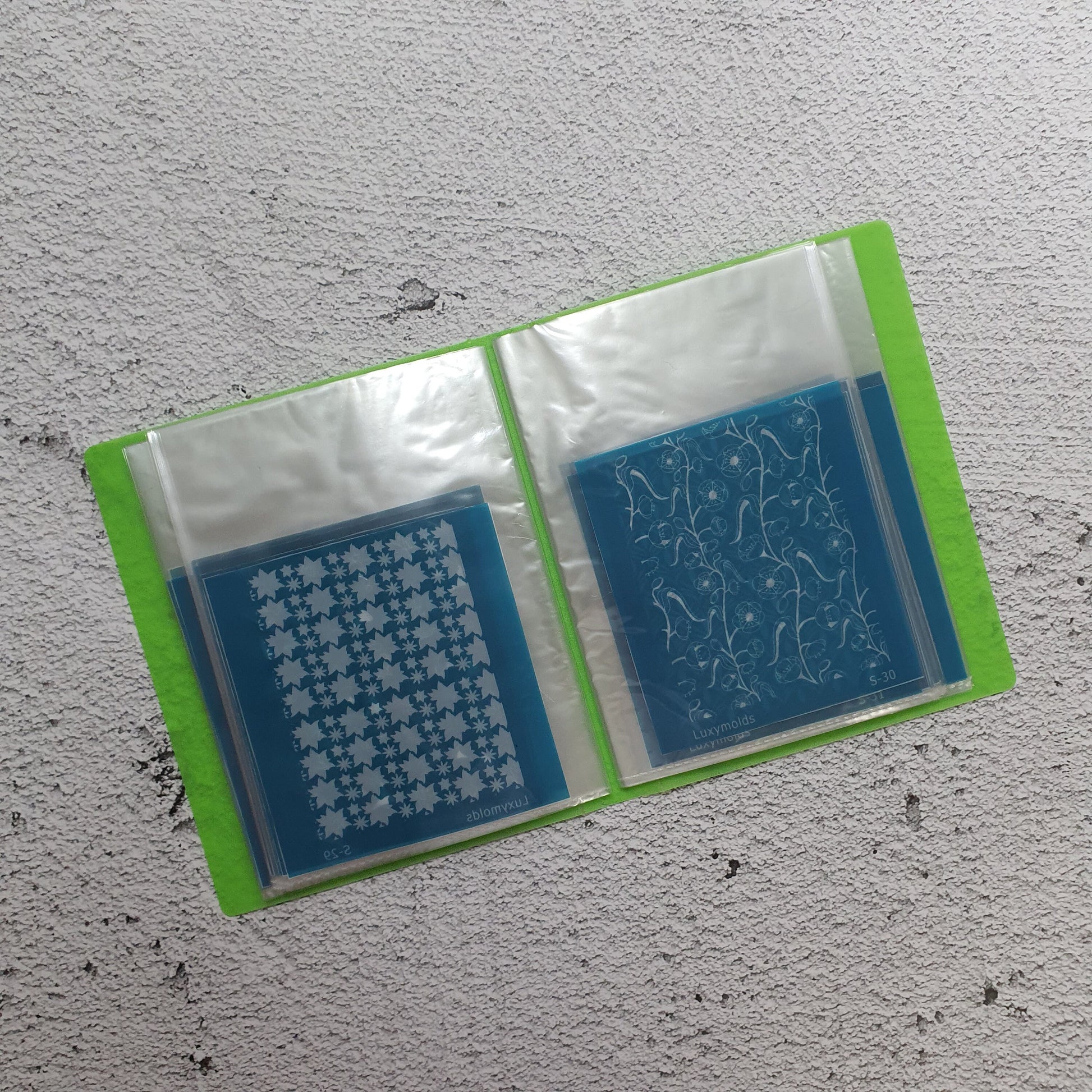 Folder book for Silk screens stencils with 60 or 96 pockets