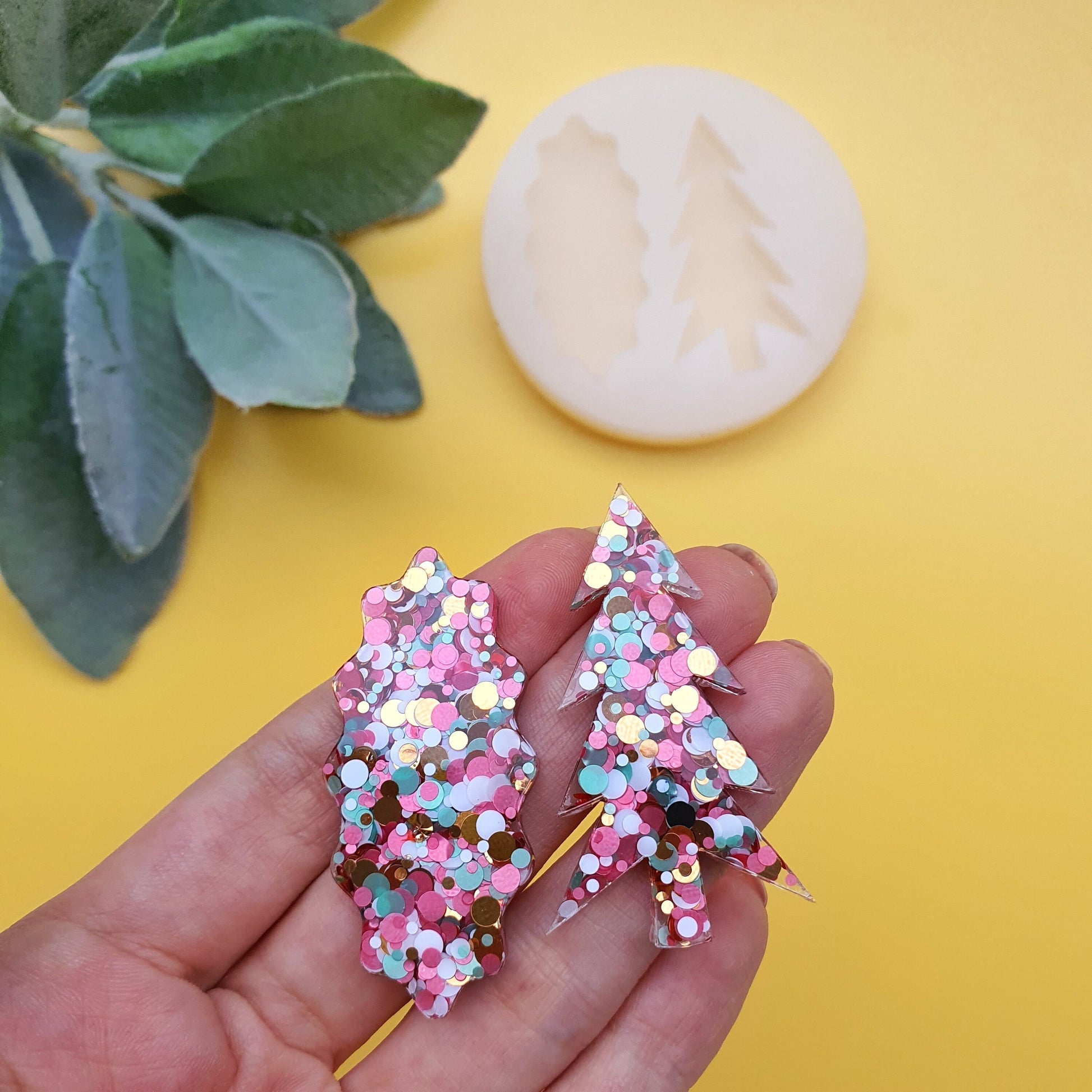 Silicone hair clip mold "Christmas tree" for resin and epoxy Jewelry resin mould