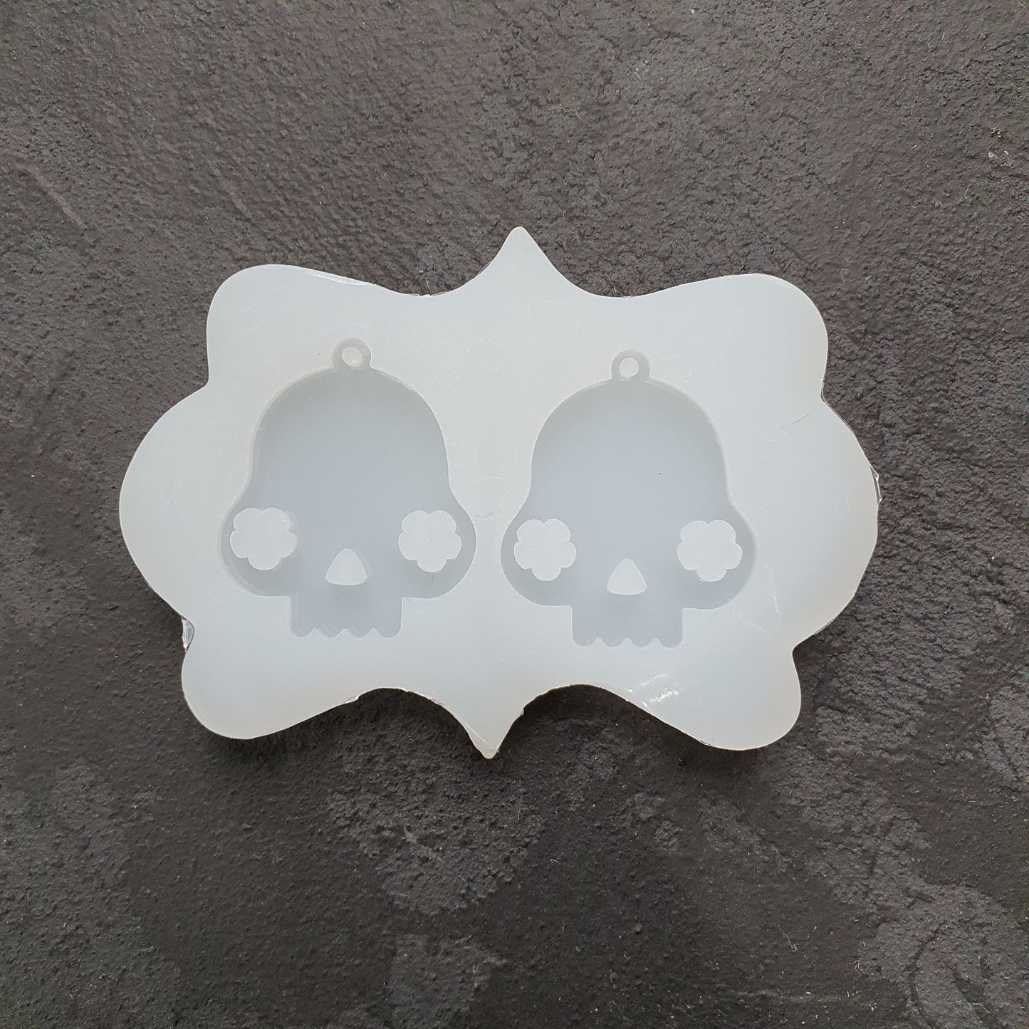 Halloween Scull Silicone earrings mold for resin and epoxy