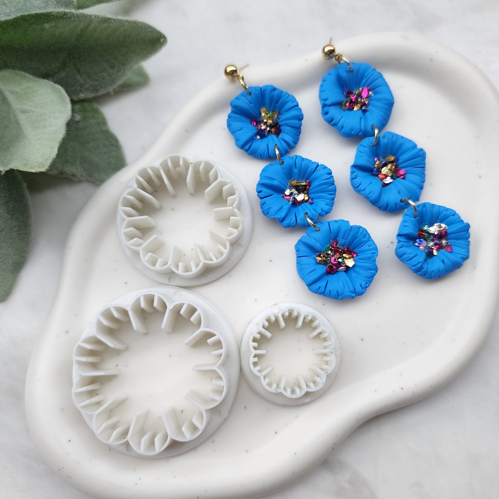 Polymer clay mold Silicone earrings mold Basionym Fallopia convolvulus flower Polymer clay texture Clay tool Flower cutter Botanical texture