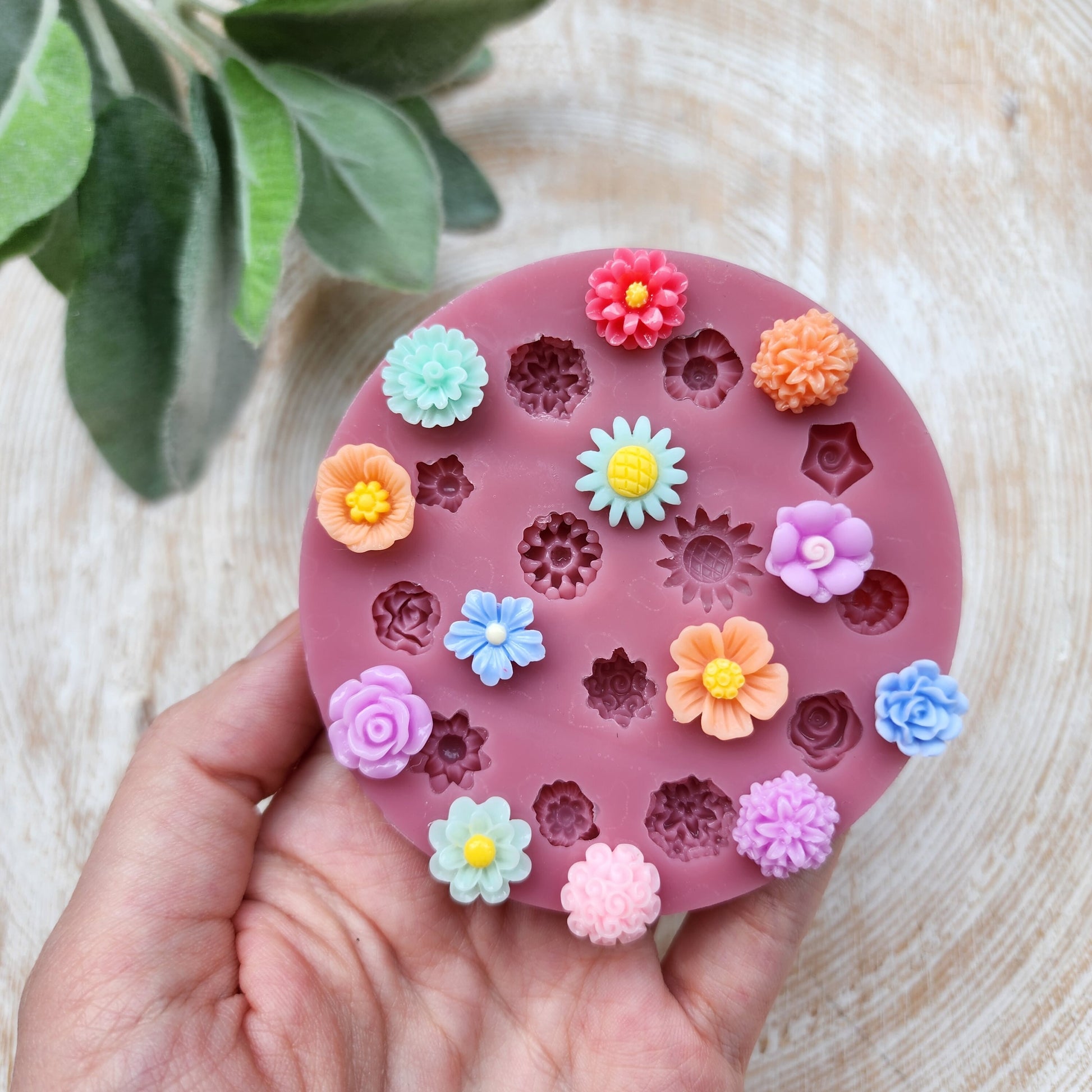 Silicone earrings mold / Silicone epoxy mold / Silicone stud earring moulds / Silicone UV resin molds /Flowers earring silicone jewelry mold