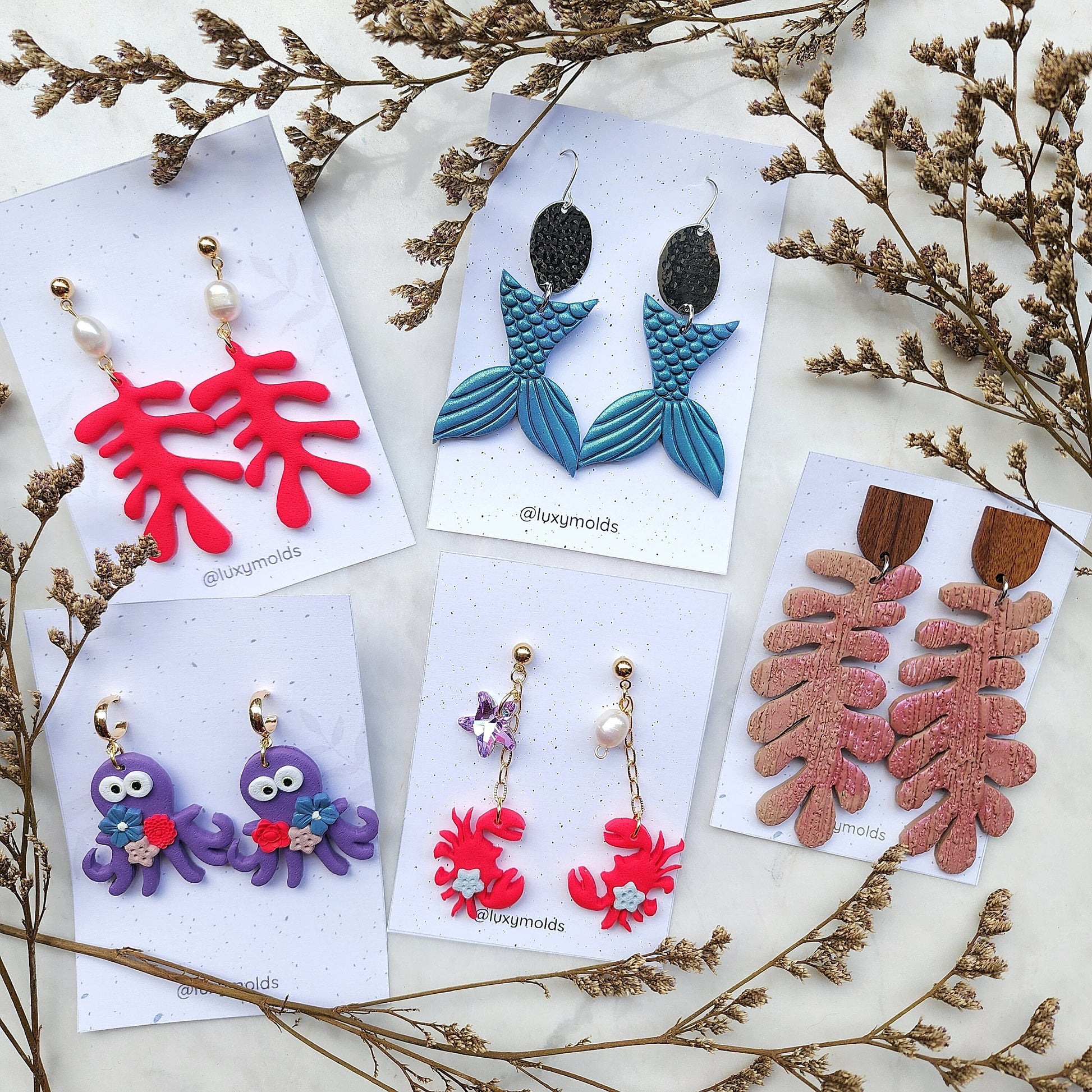 Polymer clay earrings / Summer earrings /Octopus earrings / Coral earrings / Crab earrings / Fin earrings / Wood resin earrings/Red earrings