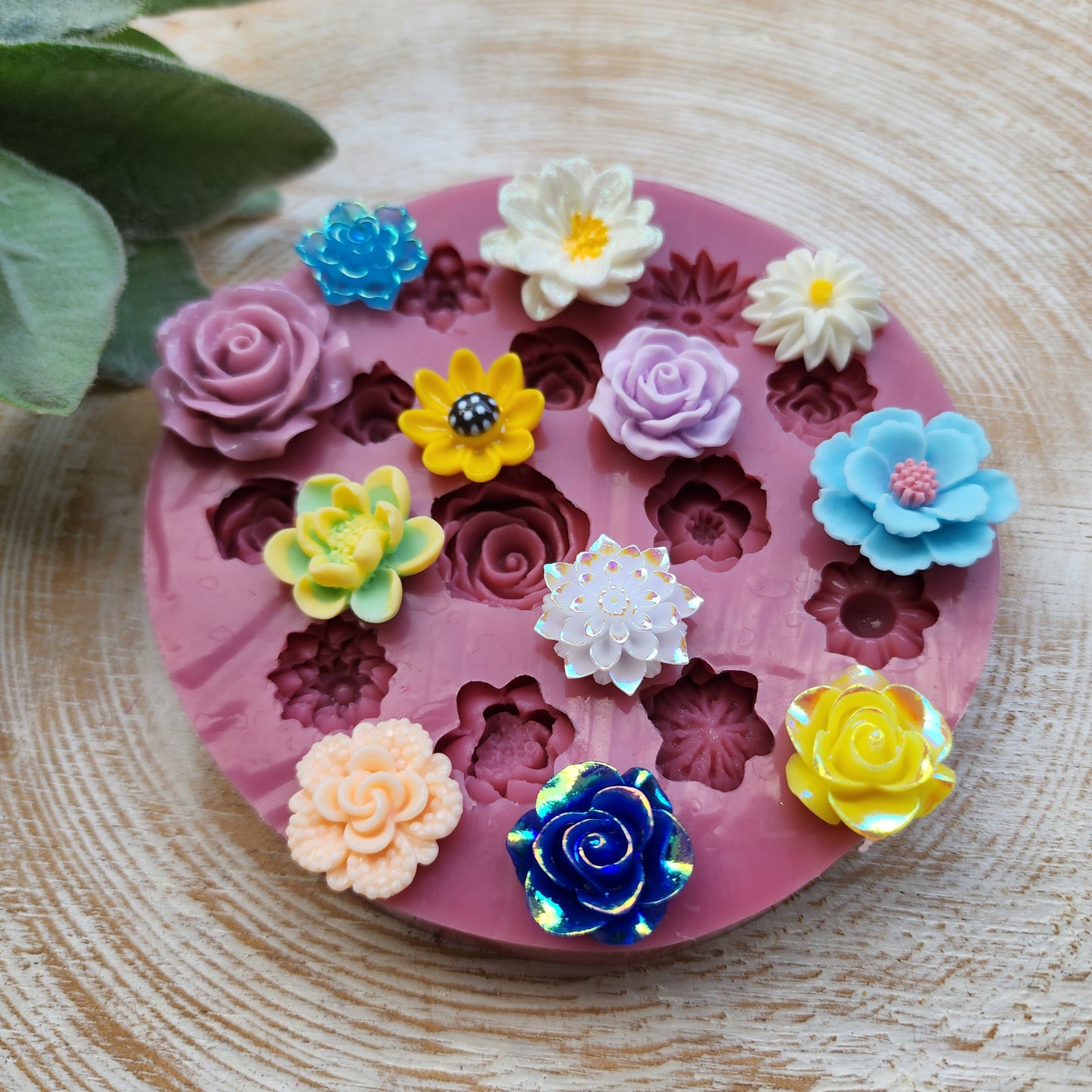 Silicone earrings mold / Silicone epoxy mold / Silicone stud earring moulds / Silicone UV resin molds / Flowers clay jewelry mold /Clay tool