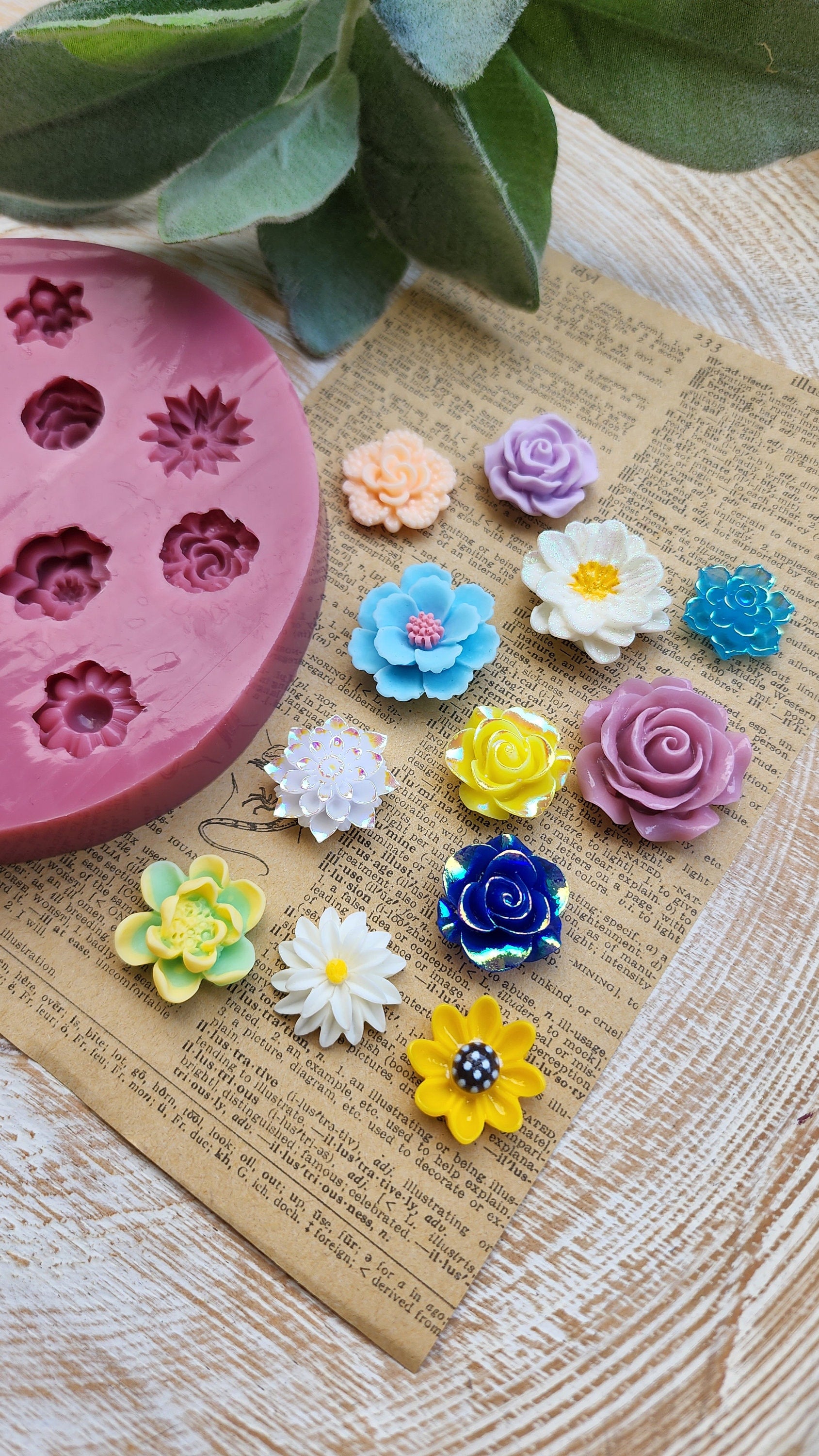 Silicone earrings mold / Silicone epoxy mold / Silicone stud earring moulds / Silicone UV resin molds / Flowers clay jewelry mold /Clay tool
