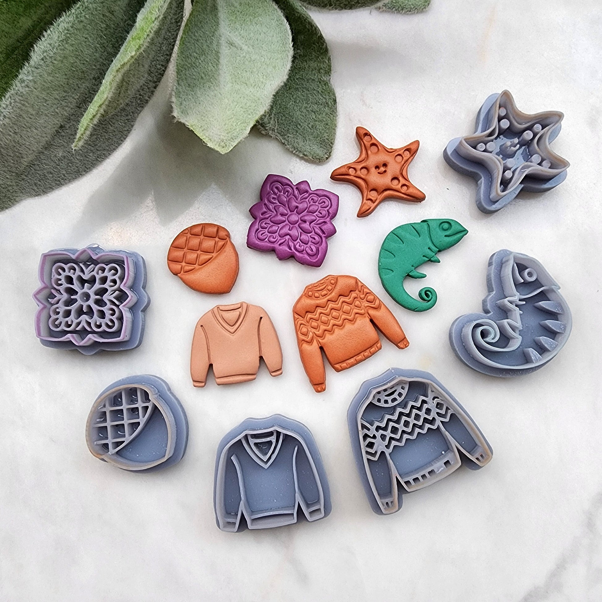 Fall Polymer Clay cutters Stud earring clay cutters Earrings molds Polymer clay tool Acorn Fall sweater Starfish Iguana sharp cutter stamp