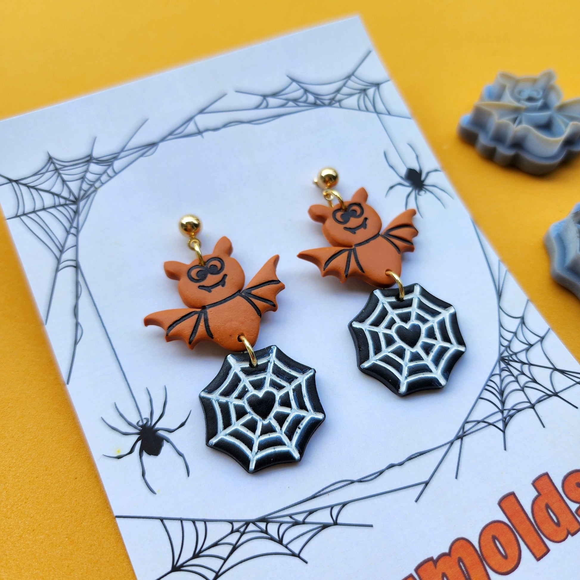 2 pcs set Halloween Polymer Clay cutters Stud earring clay cutters Earrings molds Polymer clay tool Bat Spider net sharp cutter stamp