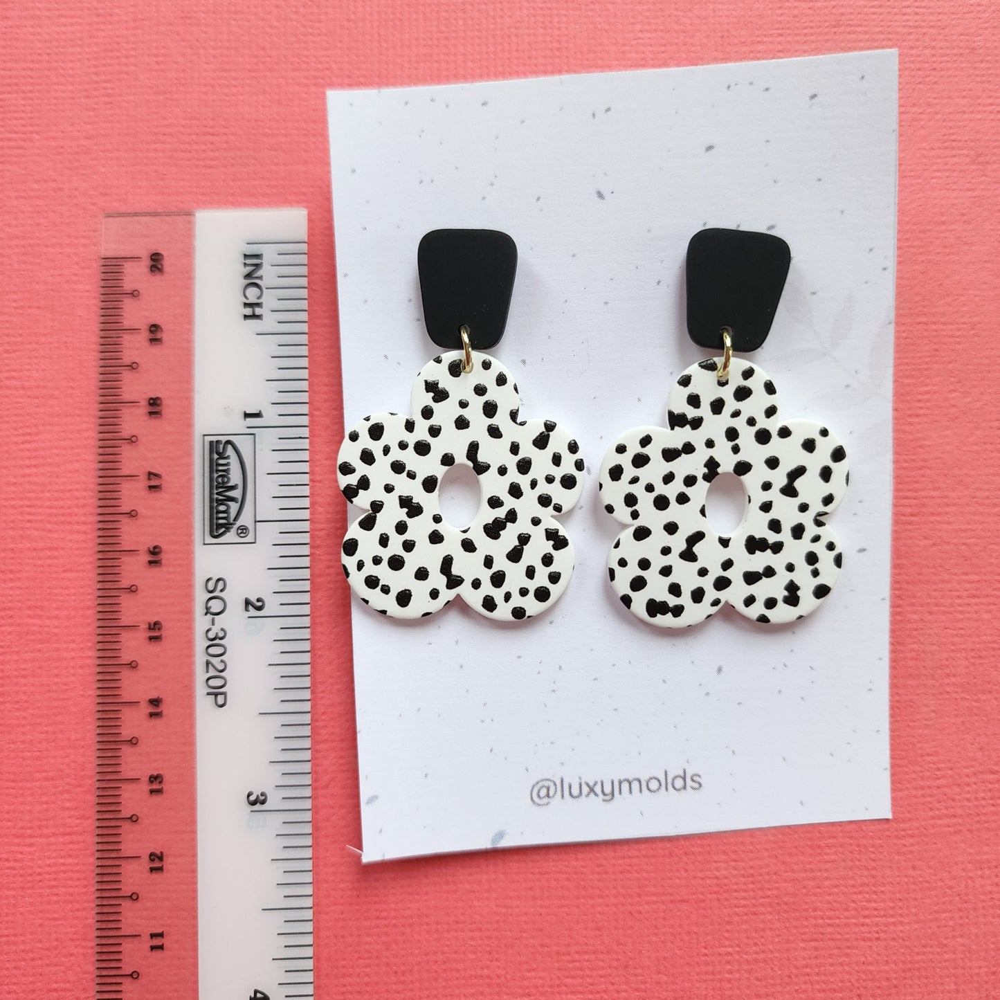 Silicone earrings mold / Silicone epoxy mold / Silicone UV resin molds / Flower earrings silicone jewelry mold / Matte effect earring mold