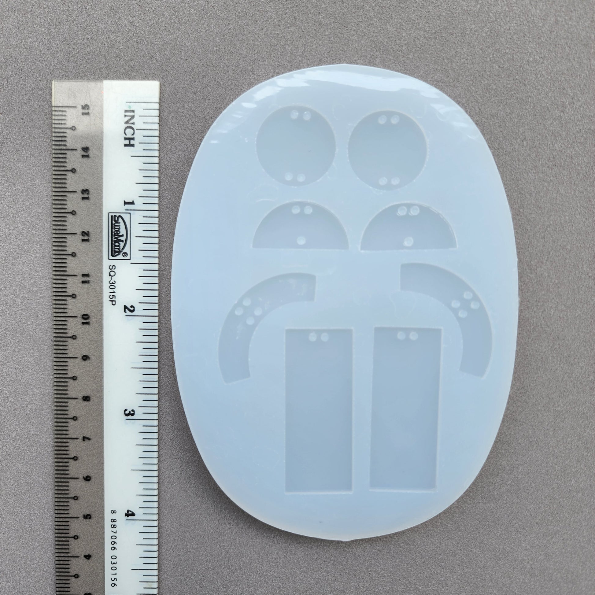 Silicone earrings mold for resin and epoxy