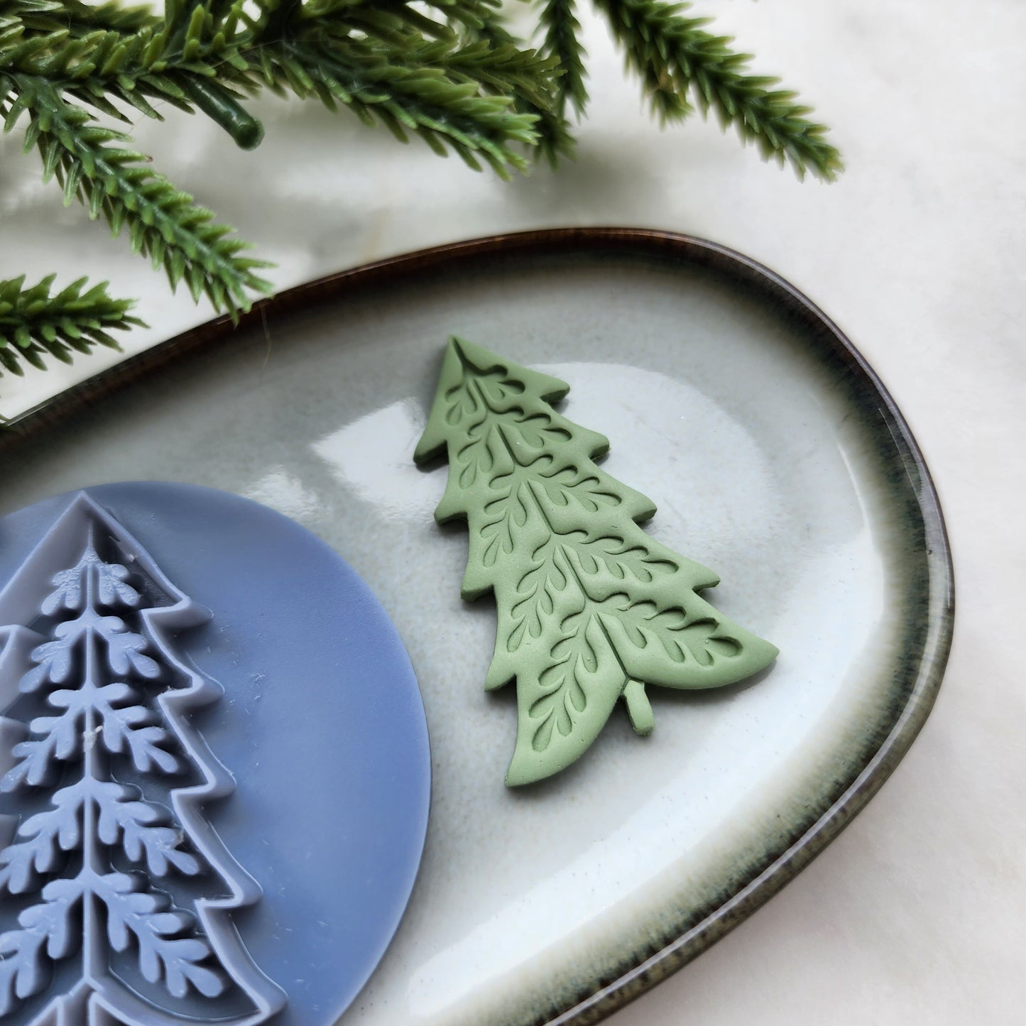 Christmas Polymer Clay cutters Christmas tree Earrings molds Polymer clay tool sharp cutter stamp Jewelry stud earrings cutters