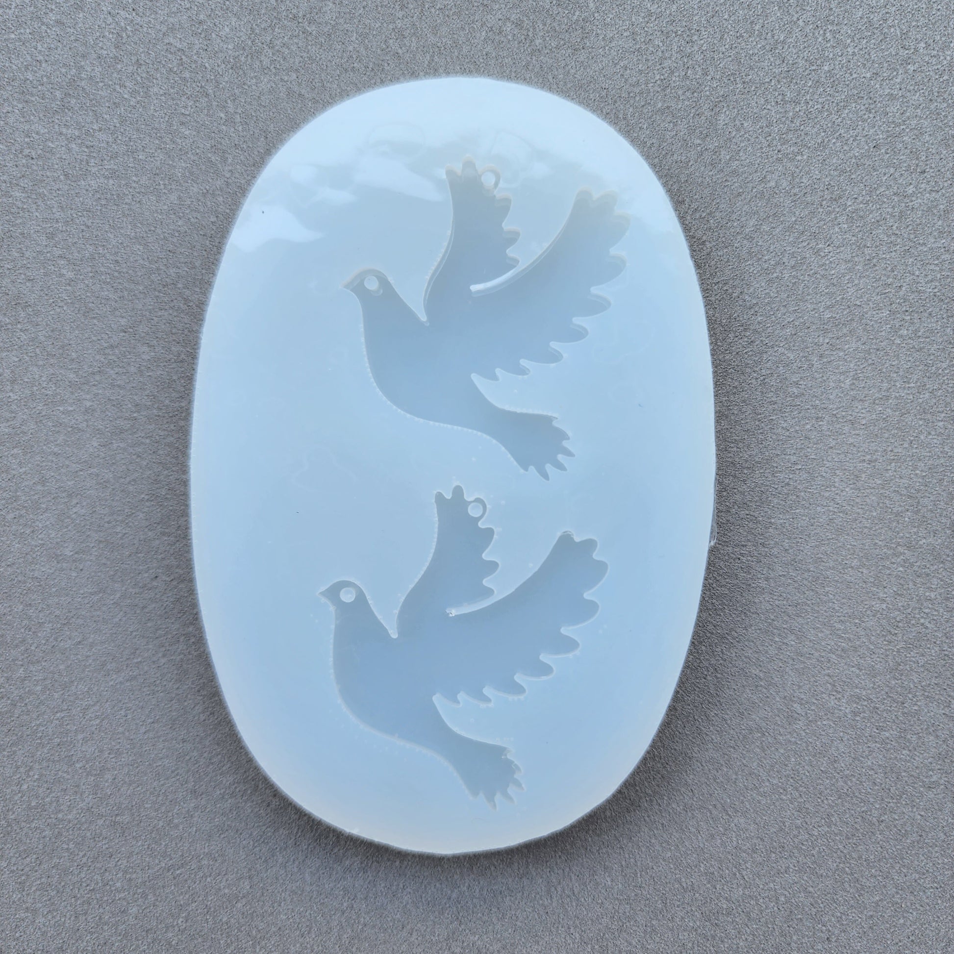Silicone earrings mold / Silicone epoxy mold / Silicone earring moulds / Silicone UV resin molds / Pigeon earring silicone jewelry mold