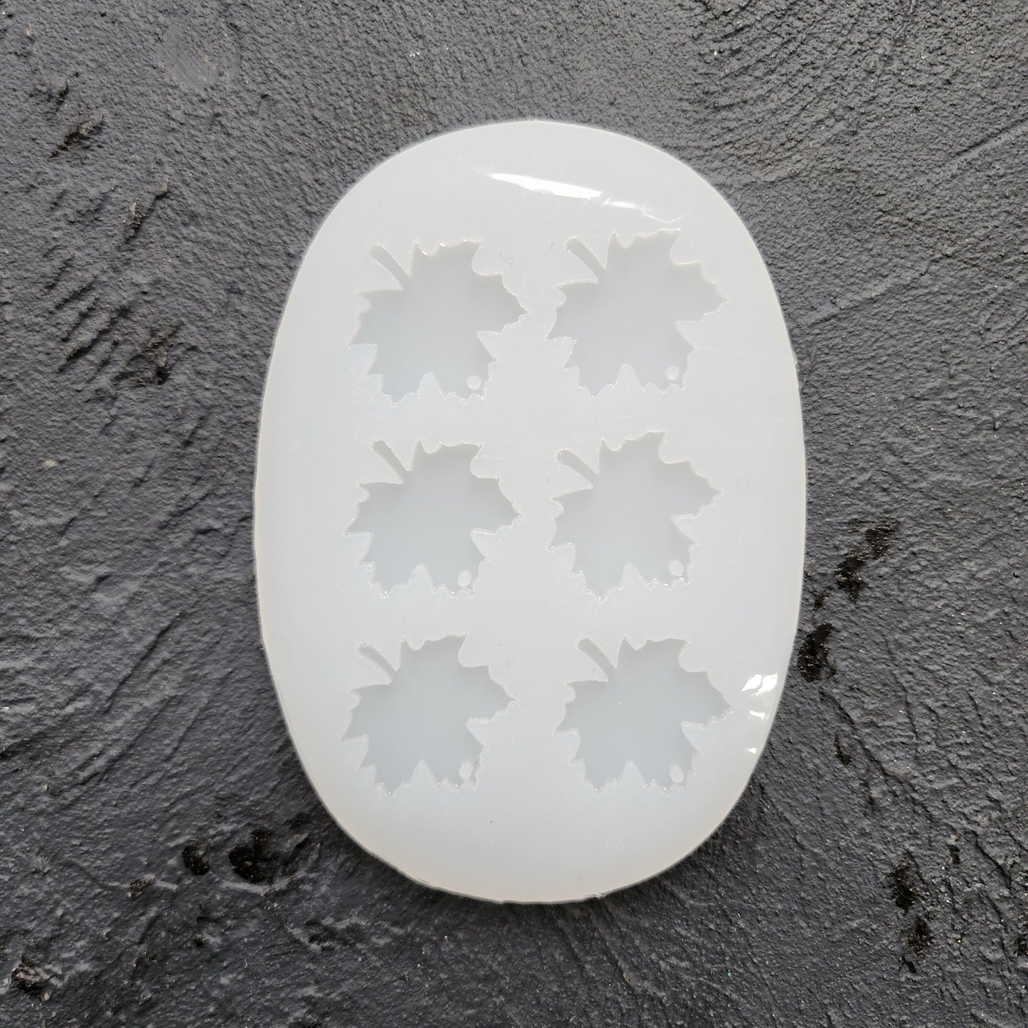 Silicone earrings mold / Silicone epoxy mold / Silicone UV resin molds / Fall leaves earrings silicone jewelry mold