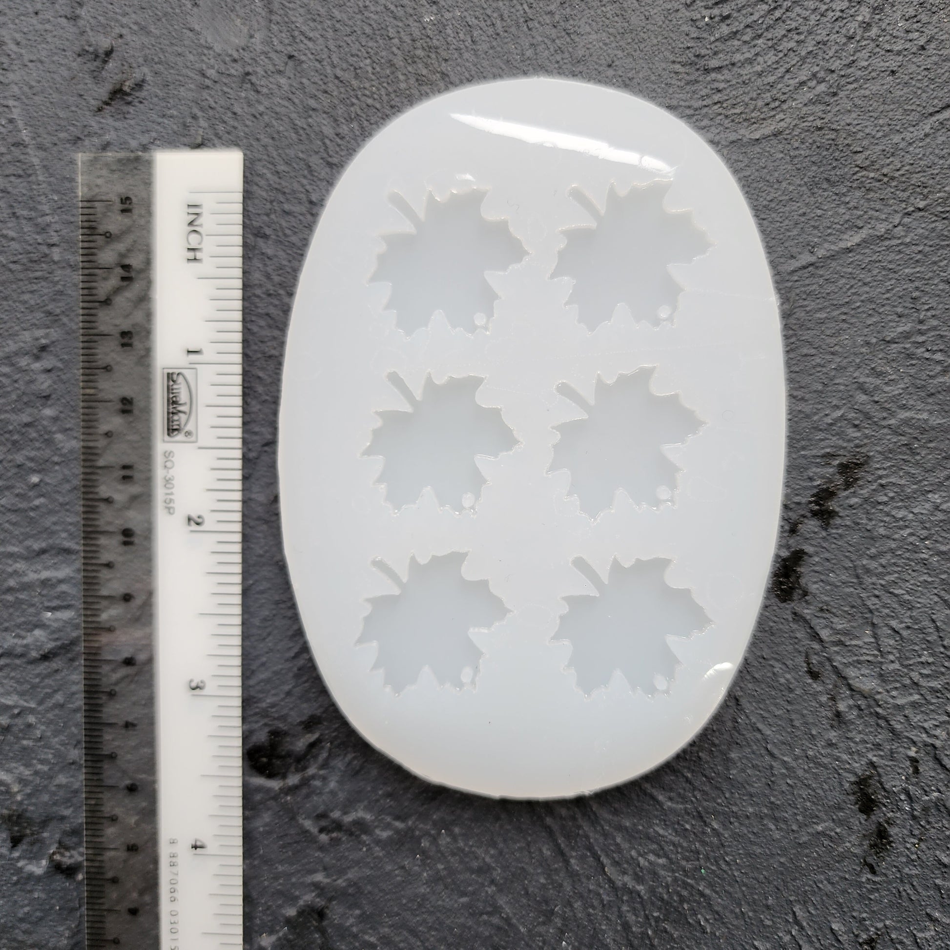 Silicone earrings mold / Silicone epoxy mold / Silicone UV resin molds / Fall leaves earrings silicone jewelry mold