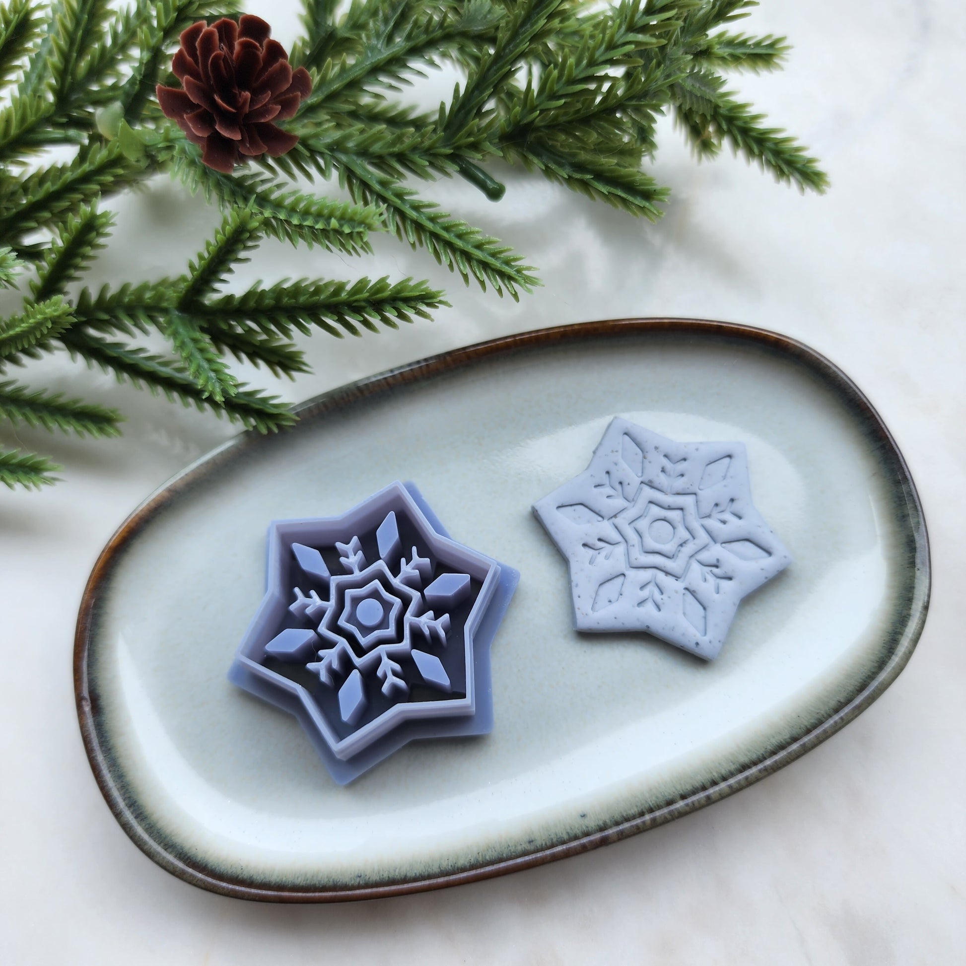 Christmas Polymer Clay cutters Snowflake Earrings molds Polymer clay tool sharp cutter stamp Jewelry stud earrings cutters