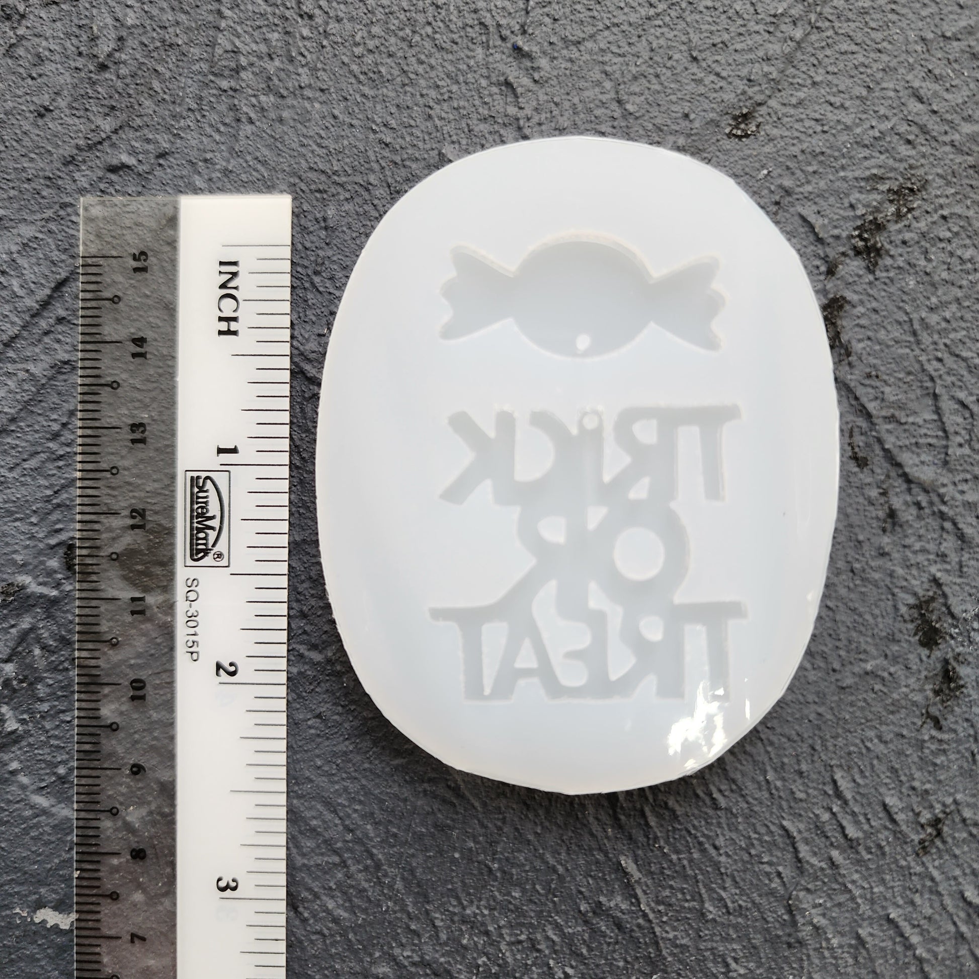 Silicone earrings mold / Silicone epoxy mold / Silicone UV resin molds / Halloween Candy earrings silicone jewelry mold