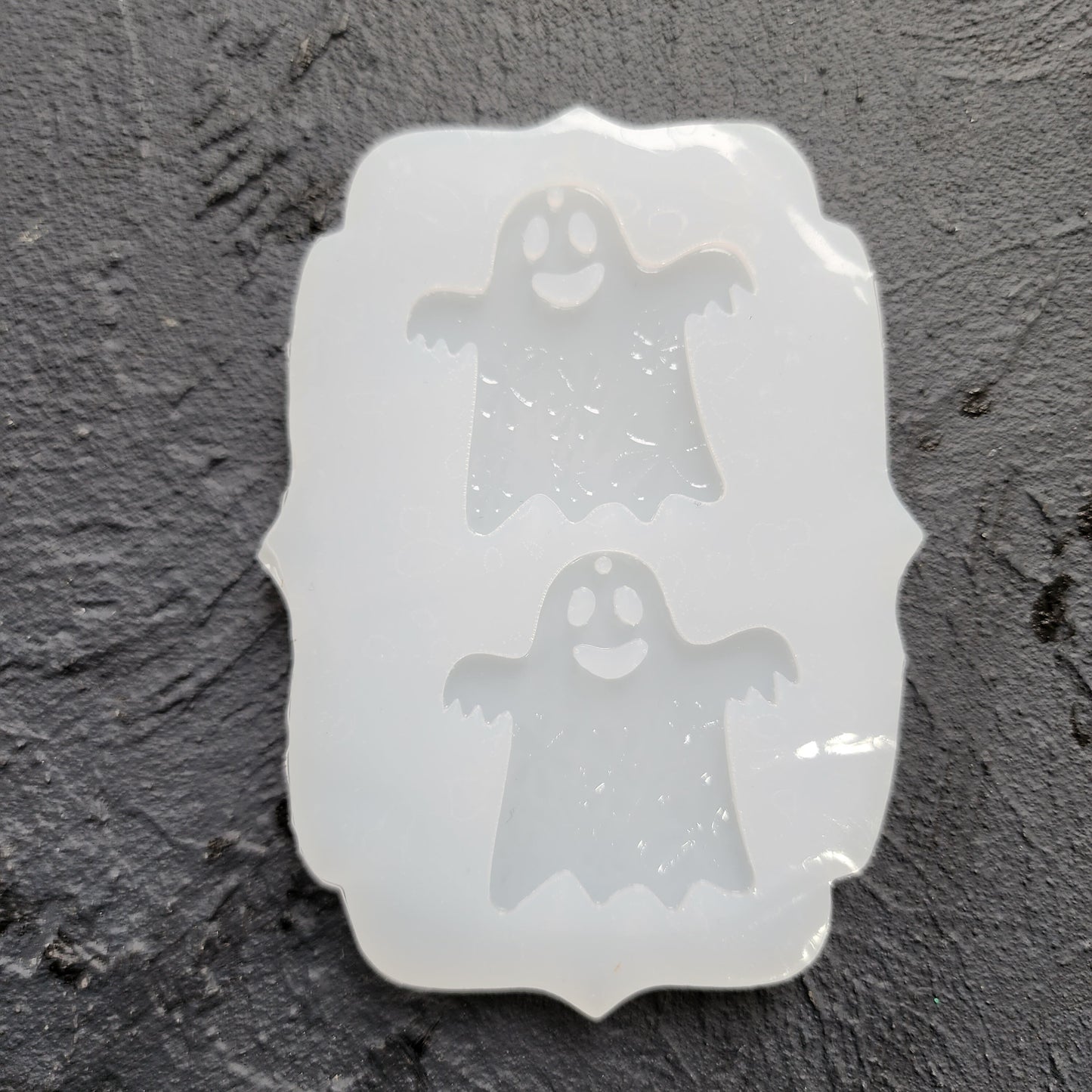 Silicone earrings mold / Silicone epoxy mold / Silicone UV resin molds / Halloween Ghost earrings silicone jewelry mold