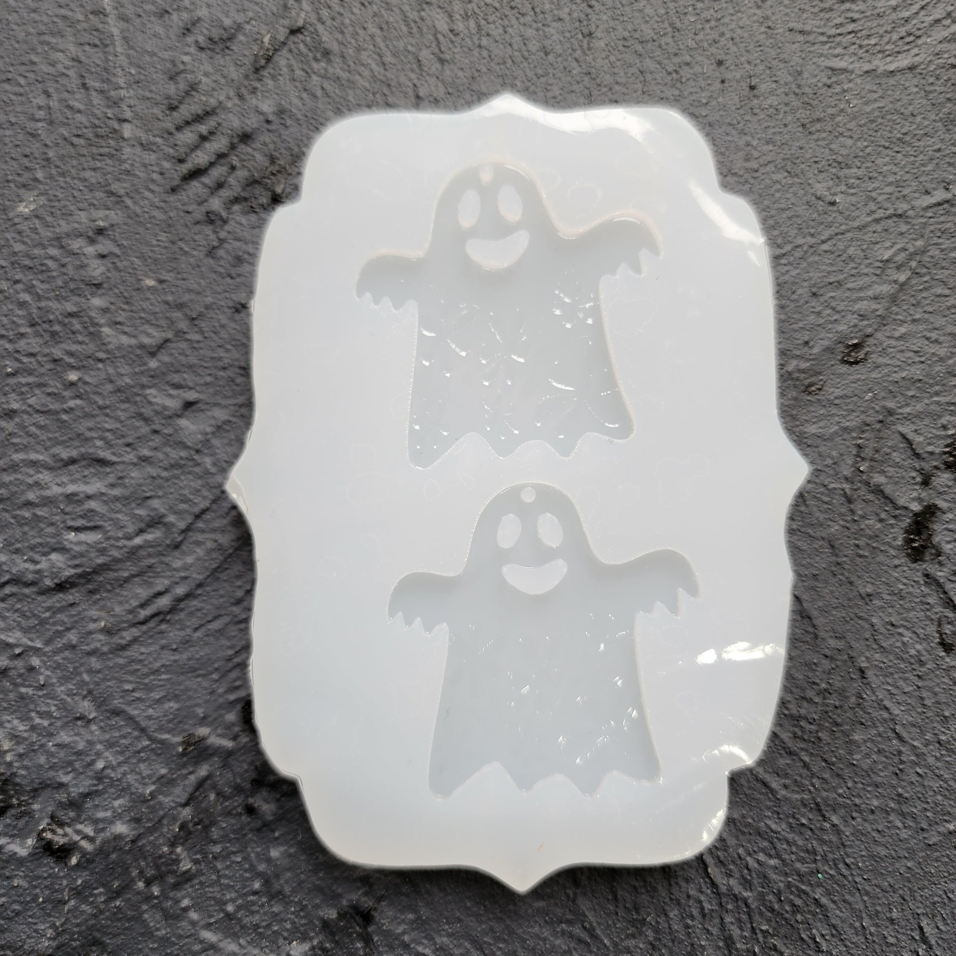 Silicone earrings mold / Silicone epoxy mold / Silicone UV resin molds / Halloween Ghost earrings silicone jewelry mold