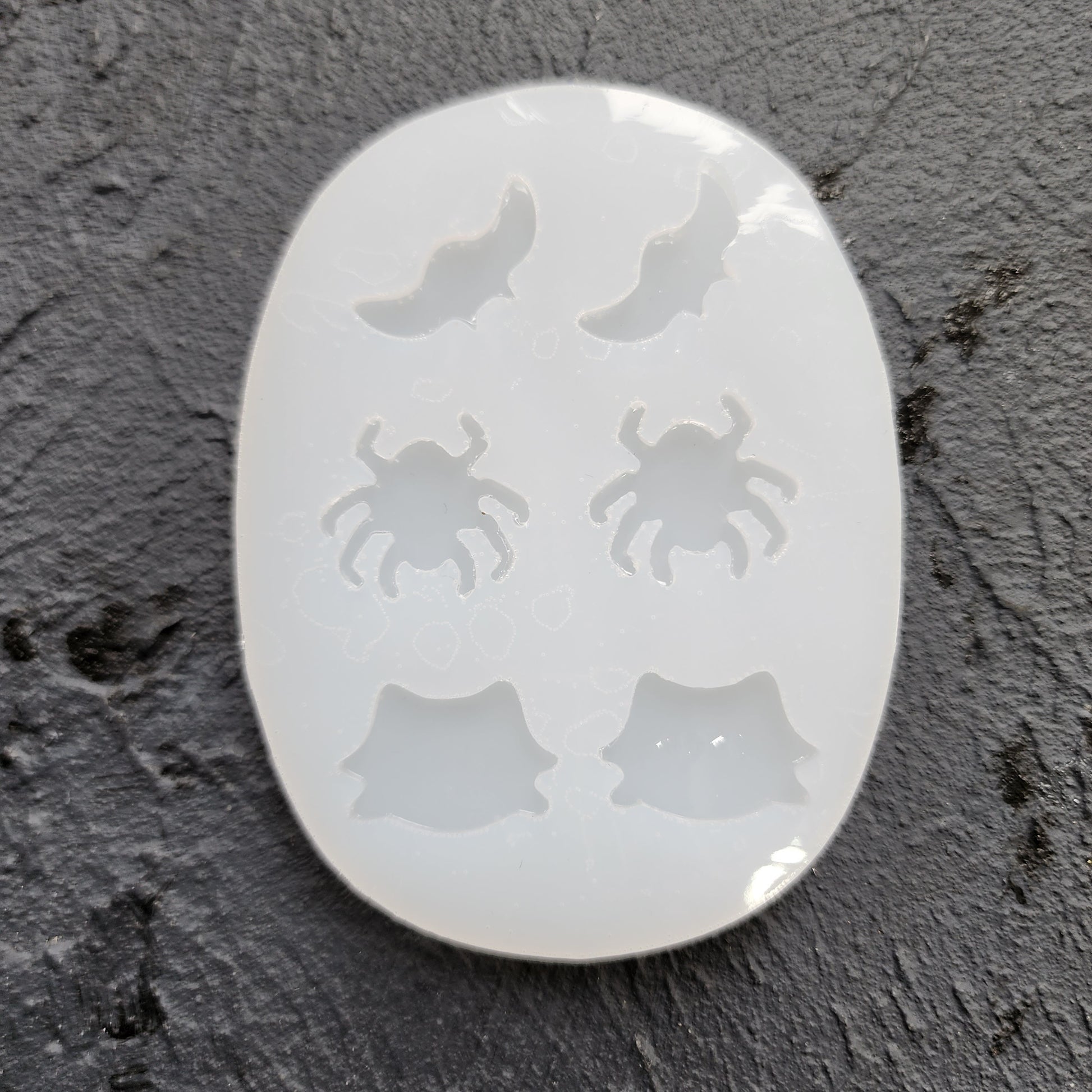 Silicone earrings mold / Silicone epoxy mold / Silicone earring moulds /Silicone UV resin molds/Halloween stud earring silicone jewelry mold